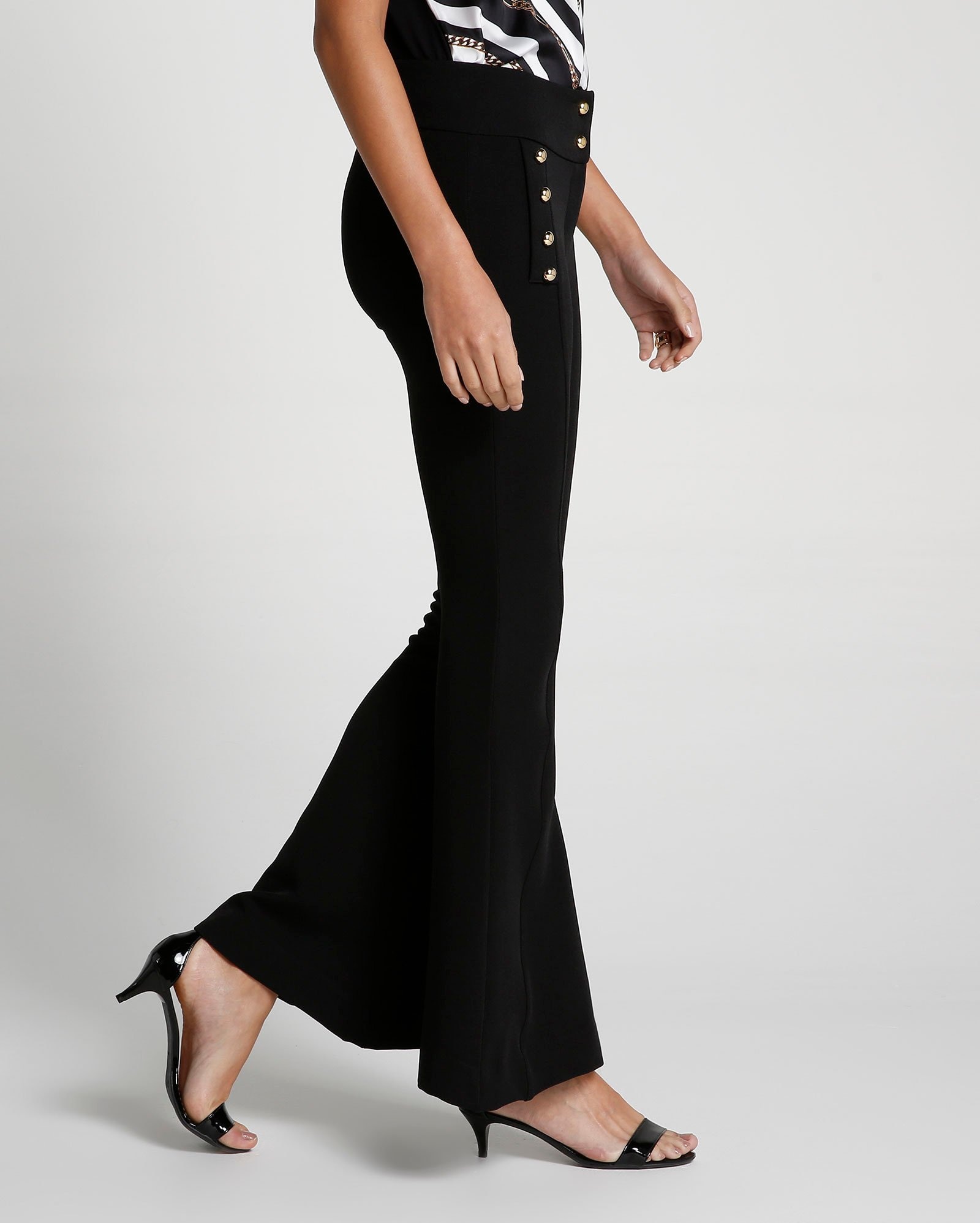 Riachuelo Calça Flare Botões Gold