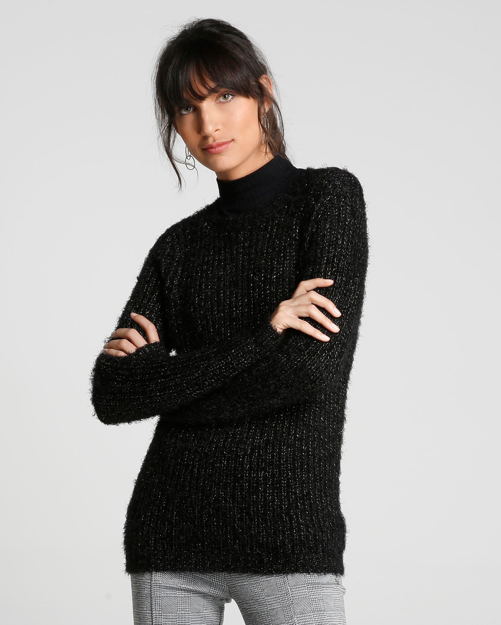 blusa tricot dourada