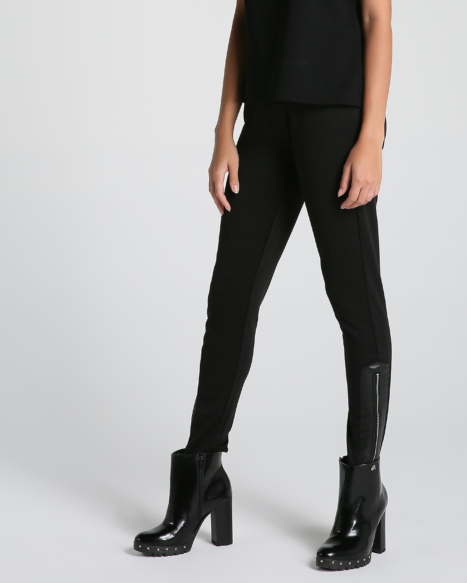 Equus: Moda online, Calças, Vestidos, Shorts e mais. CALÇA LEGGING COM ZIPER  FRONTAL