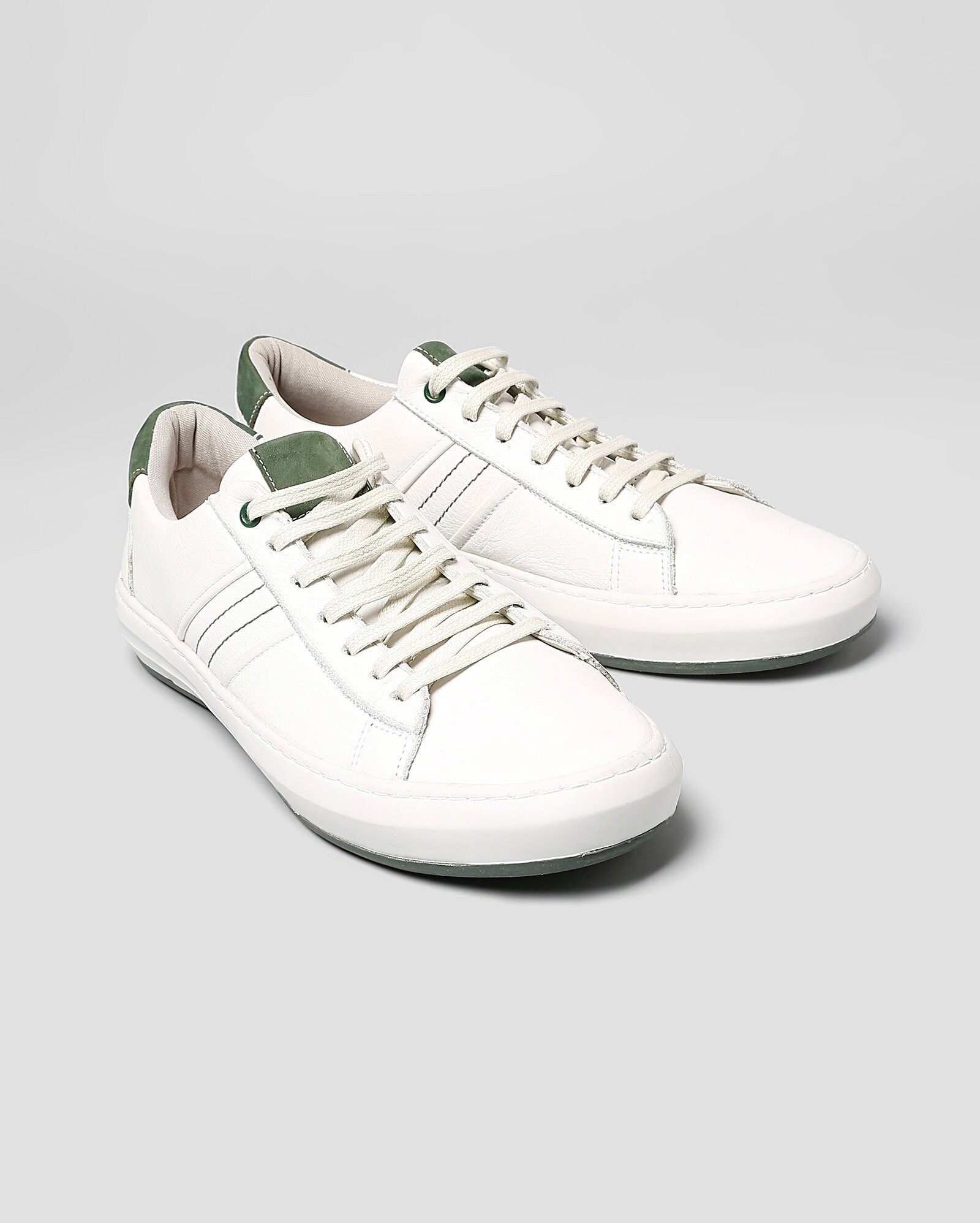 Riachuelo | Sapatênis Couro Camurça Pool - Branco