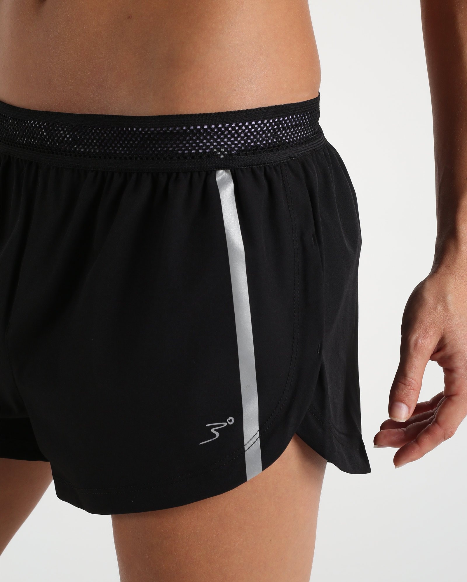 short runner tela