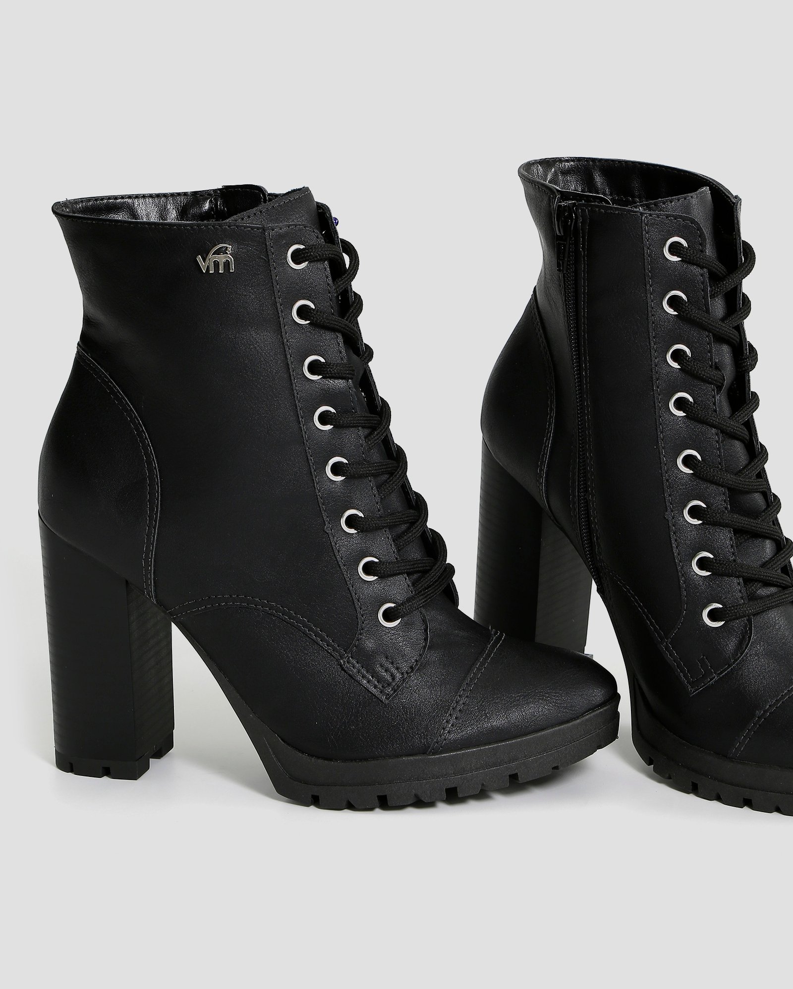 Via Marte, Roupas e calçados femininos para o Natal | 80 produtos -  GLAMI.com.br