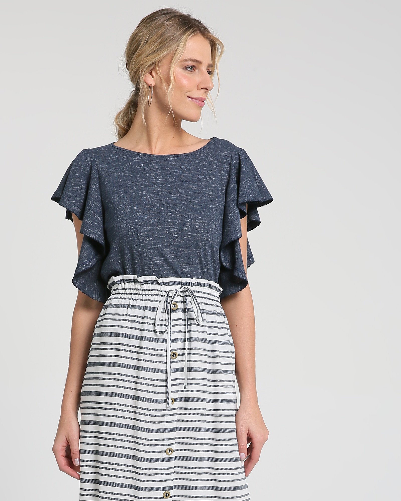 blusa manga borboleta