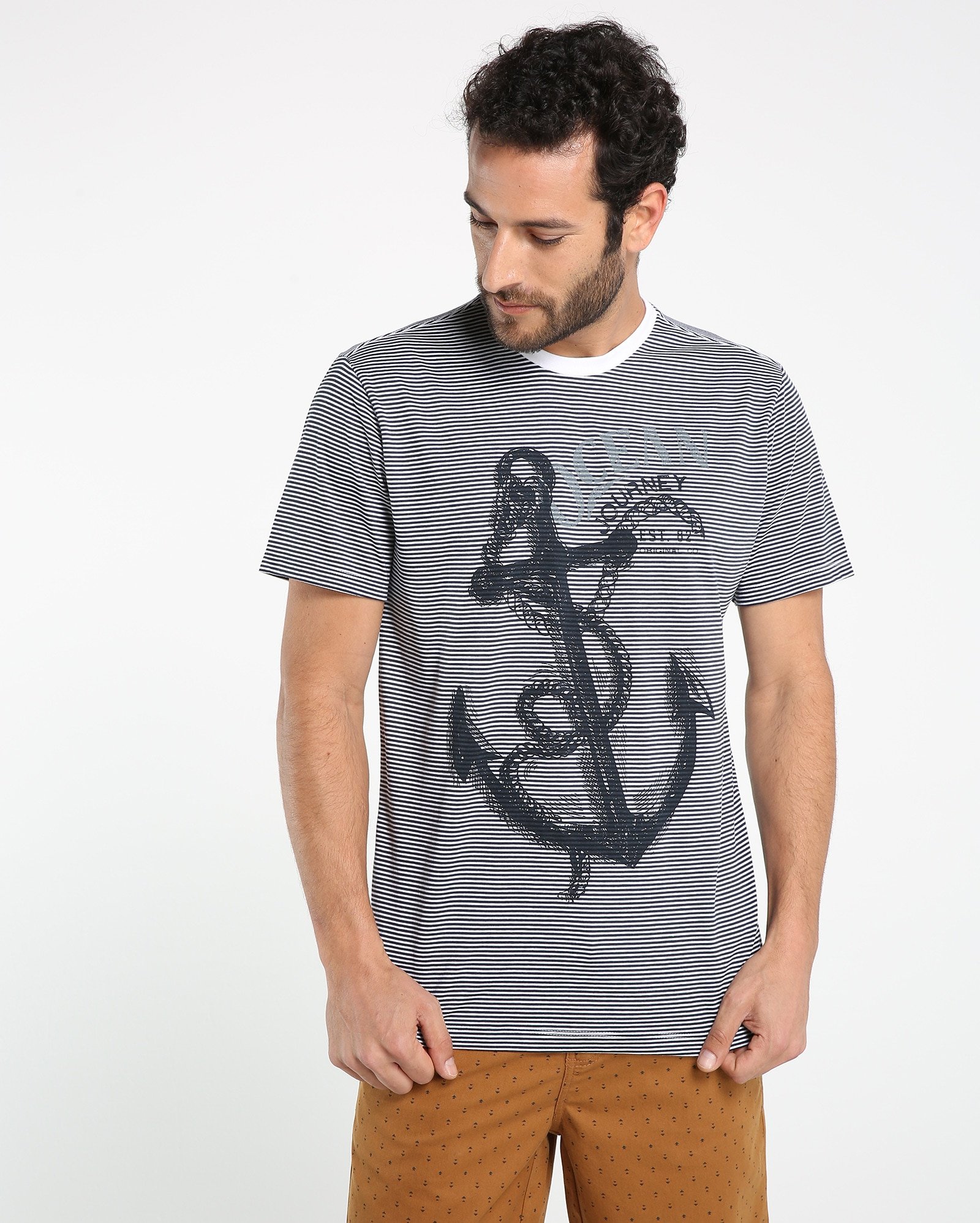 regular fit camiseta