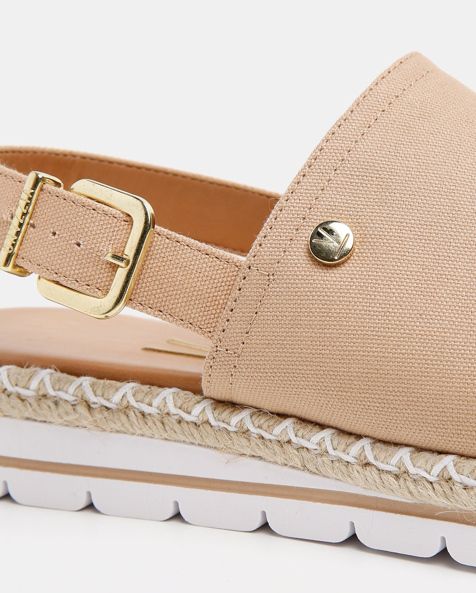Riachuelo | Sandália Flatform Lona Vizzano
