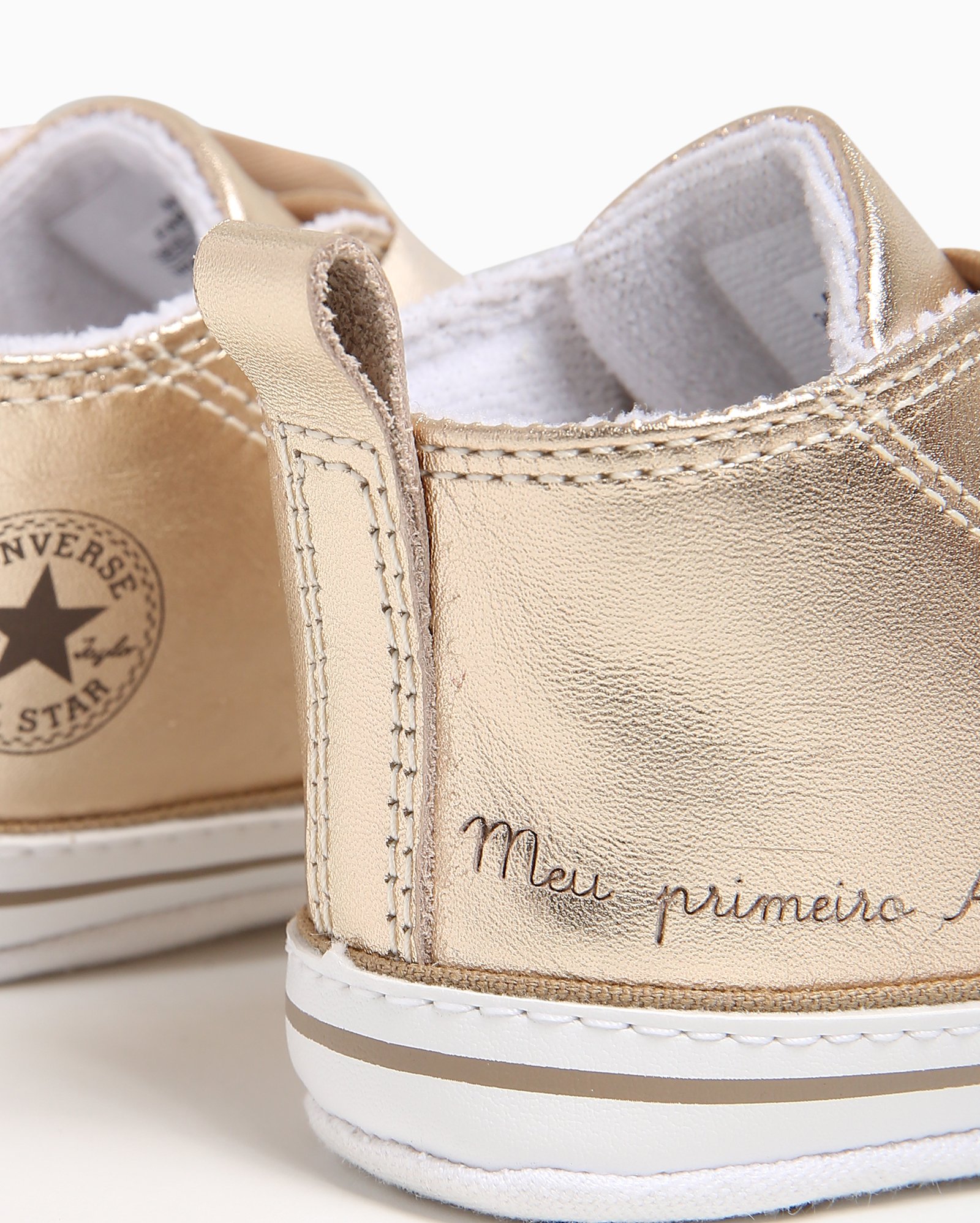 Riachuelo | Tênis Bebê Converse All Star Chuck Taylor Cano Alto Dourado