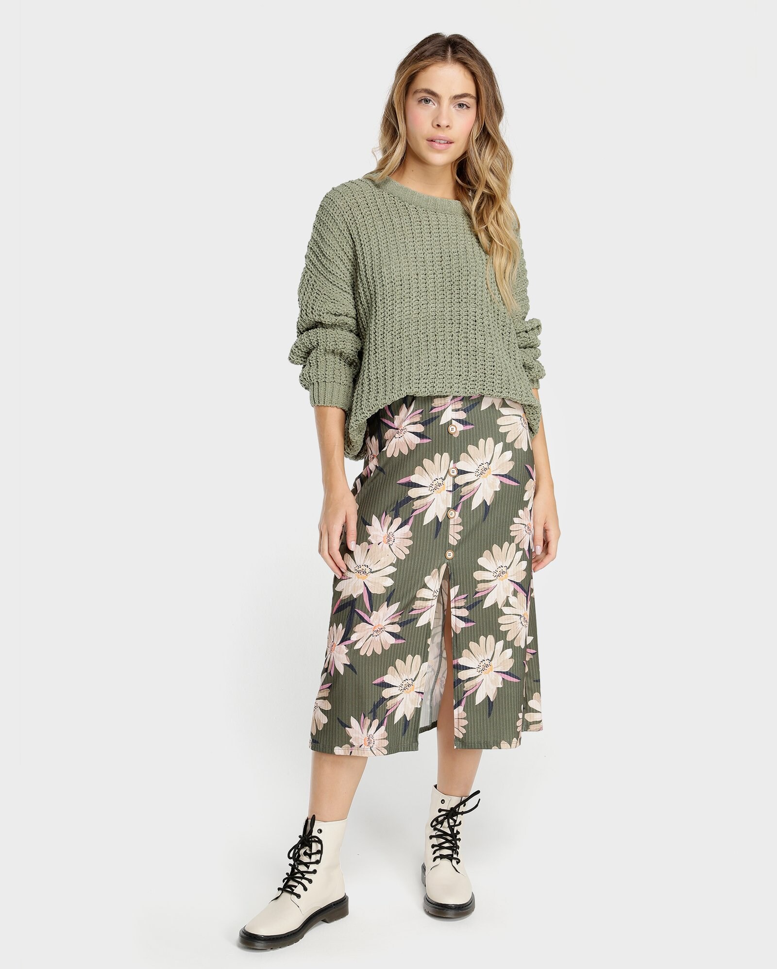 REVOLT: MOCHA MOUSSE OVERSIZED FIT
