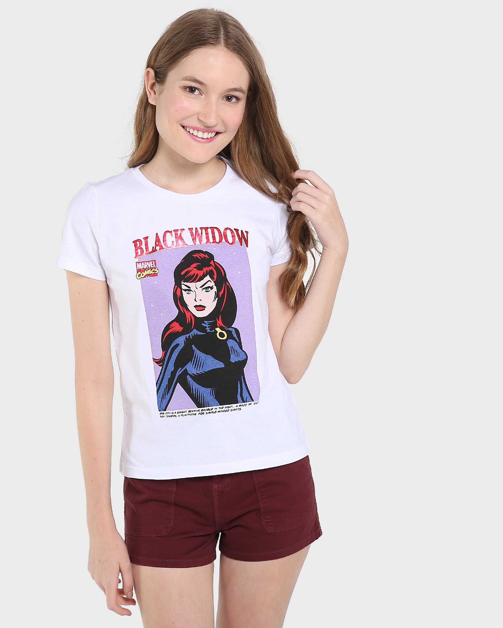 viúva negra camiseta