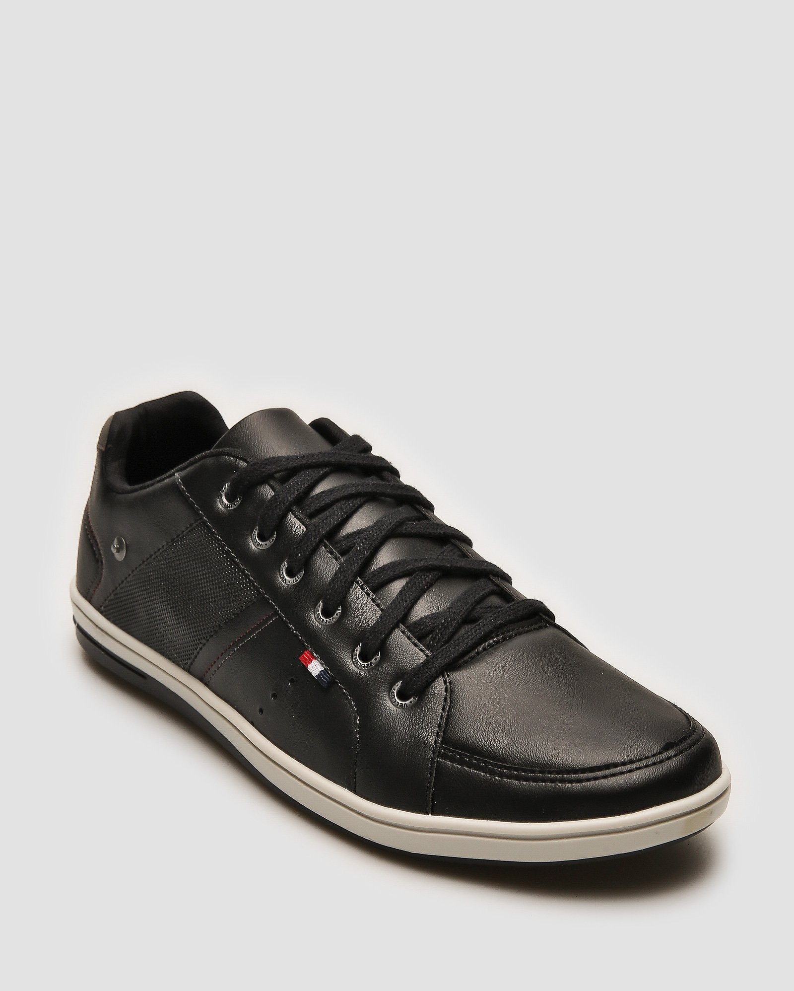 Sapatênis casual recortes - Preto | Velluti