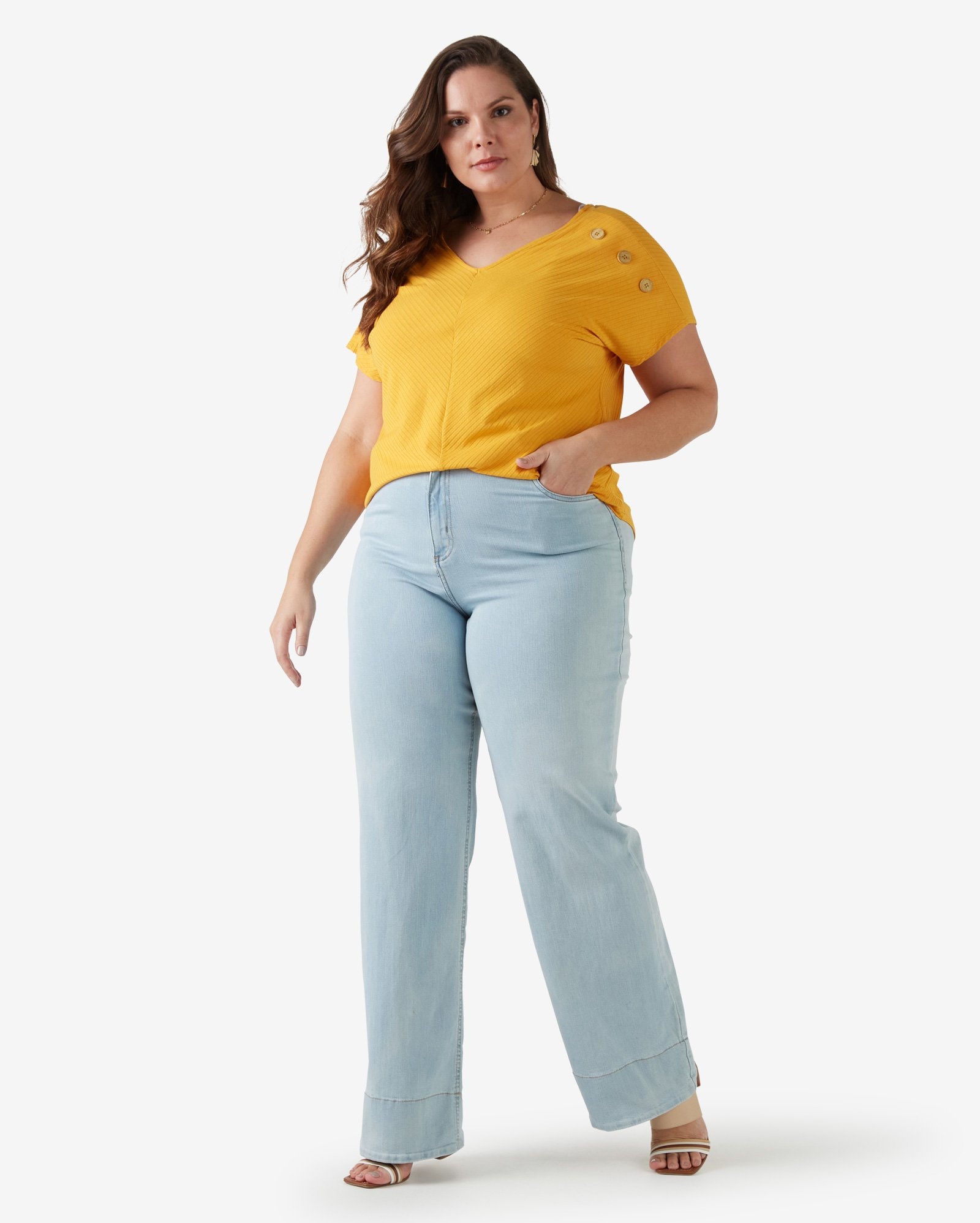 Riachuelo | Calça Jeans Plus Size Feminina Wide Leg Pantalona Denim Claro  AK by Riachuelo
