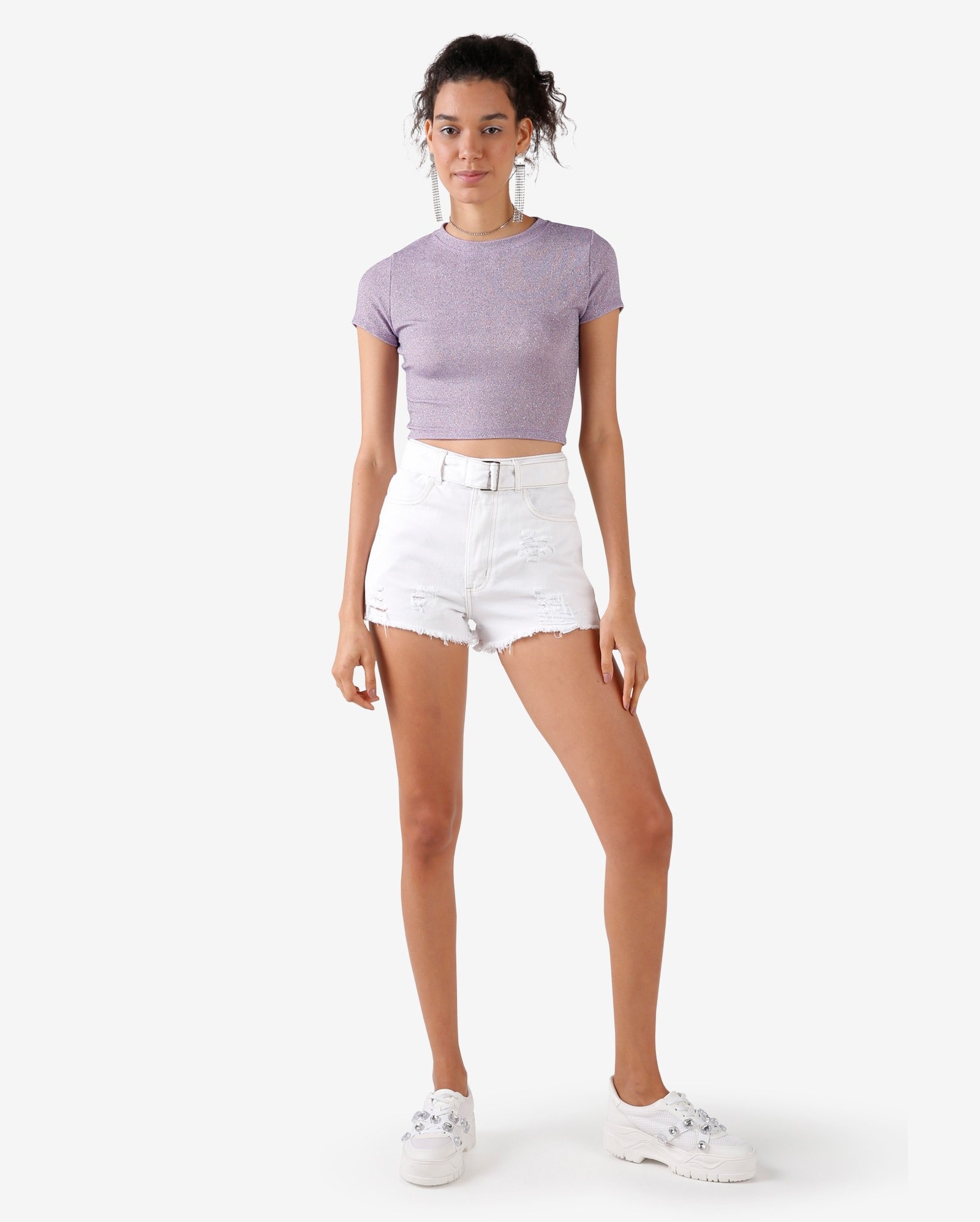 shorts jeans branco com cinto