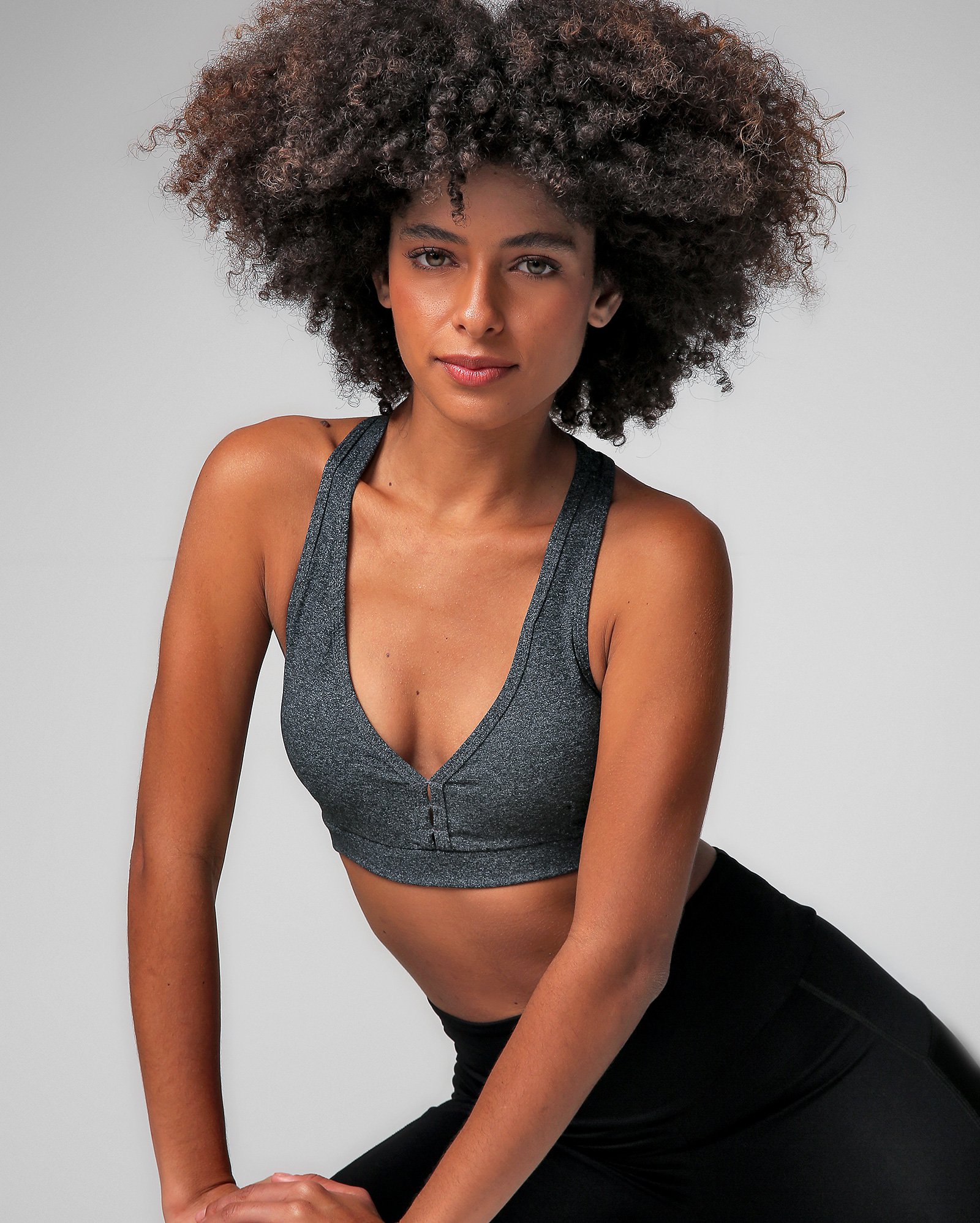 Top esportivo de poliamida com bojo cinza | BodyWork by Riachuelo