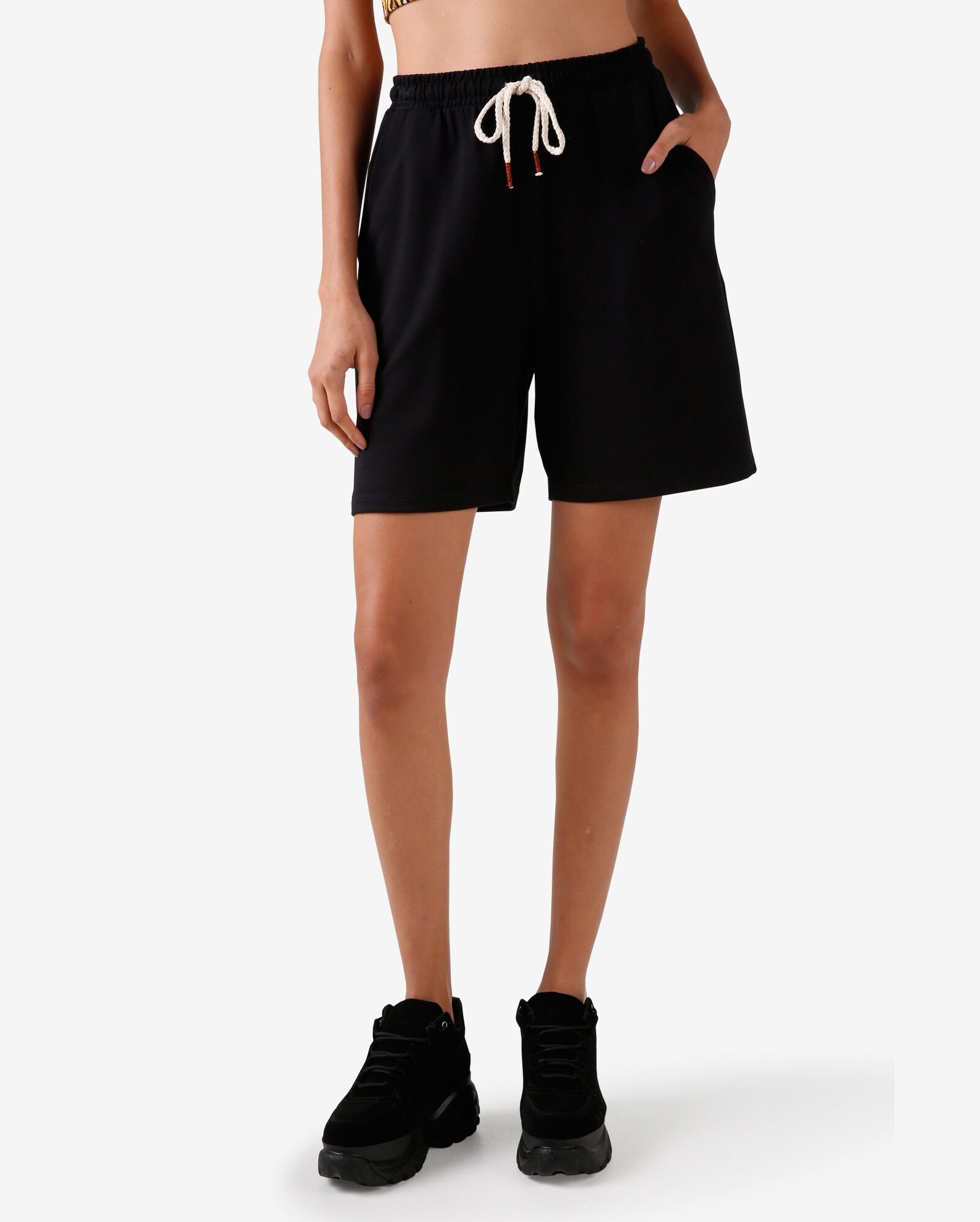 bermuda de moletom feminina