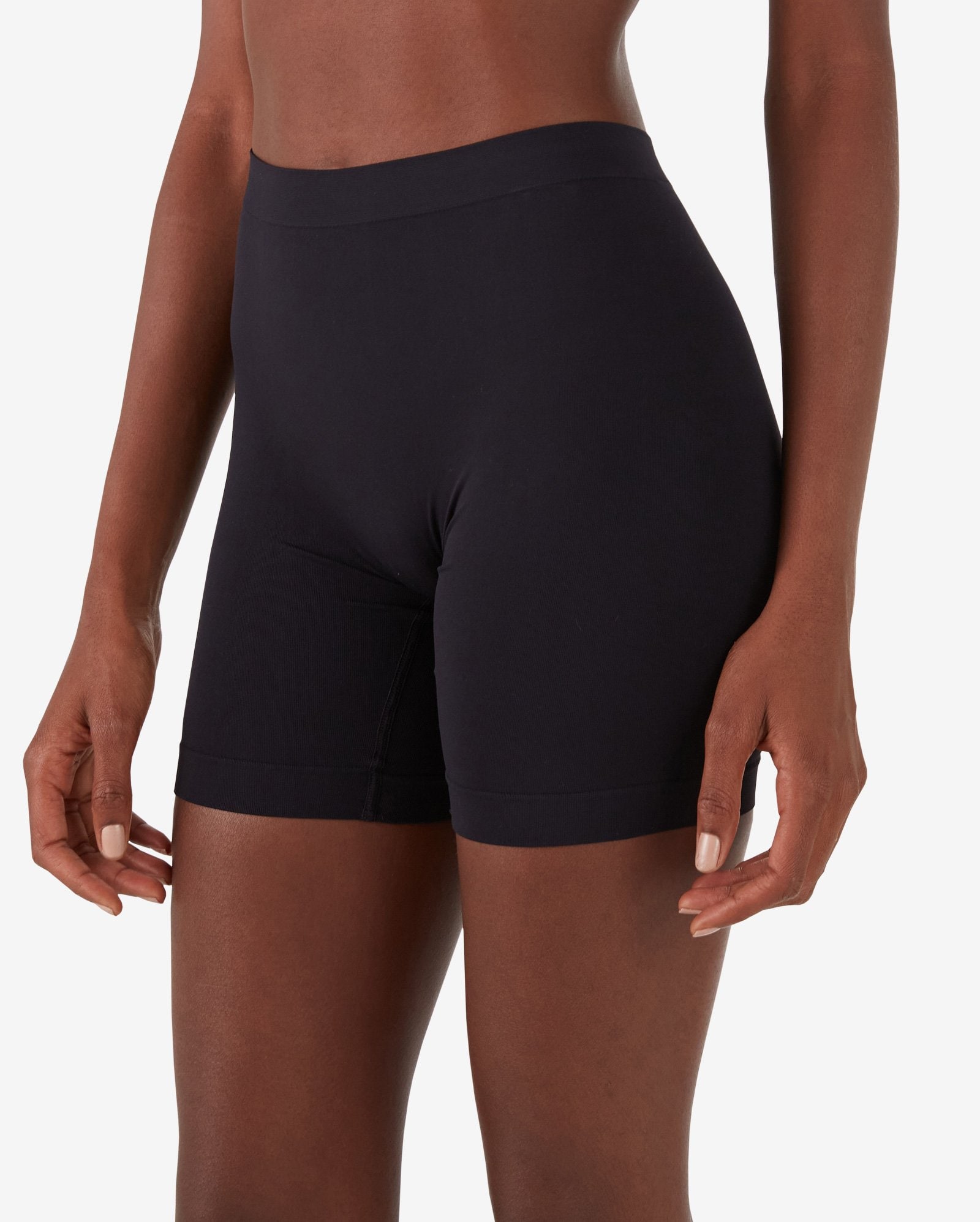 short lupo sem costura