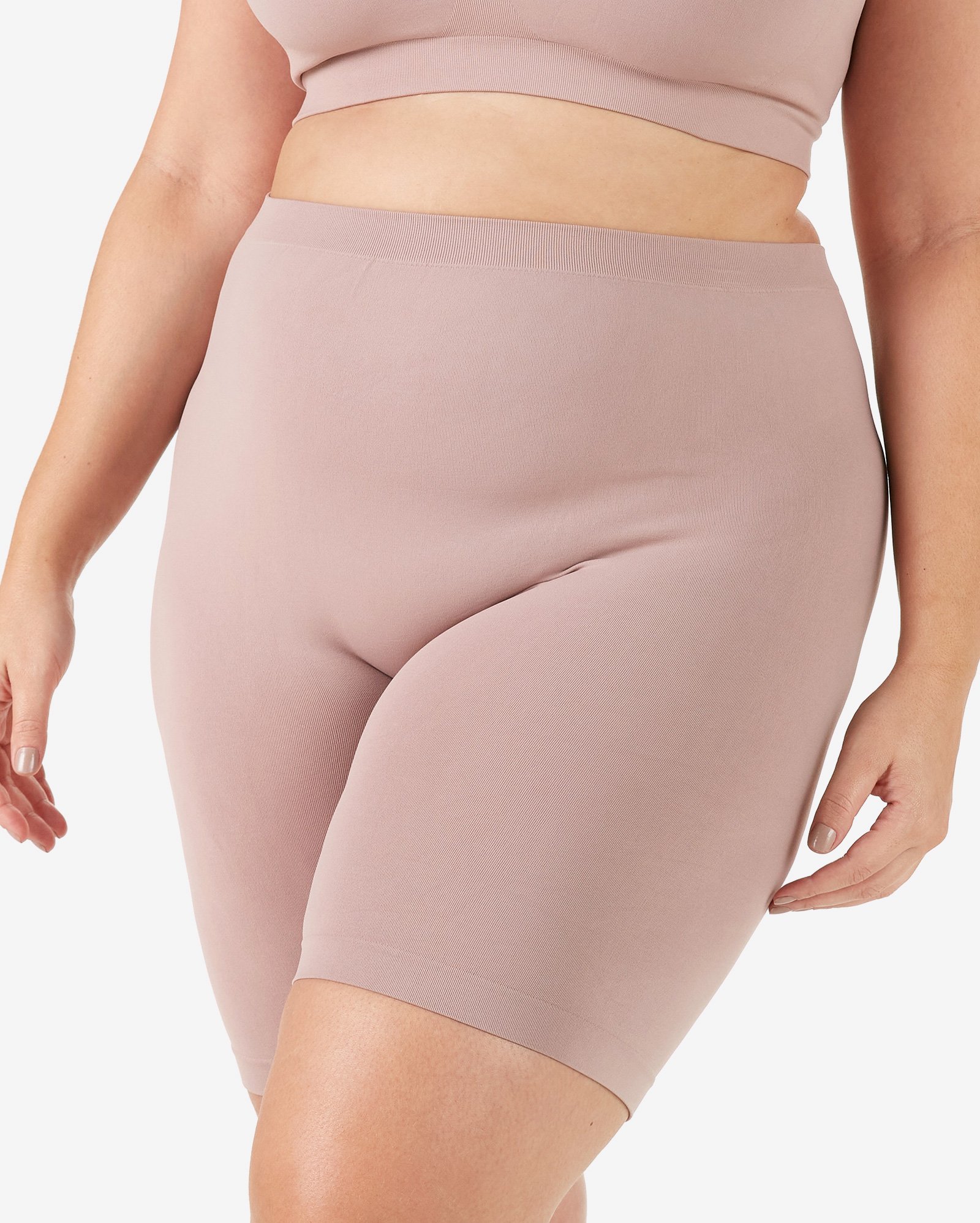 short lupo sem costura