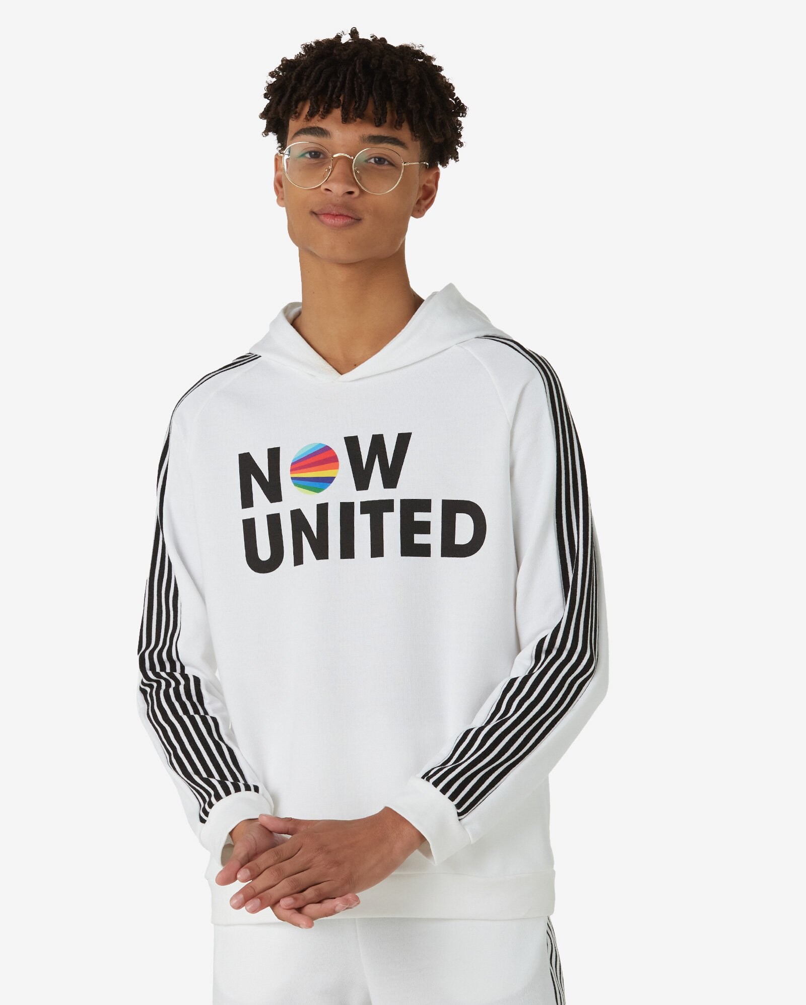 popular moletom com capuzs right now