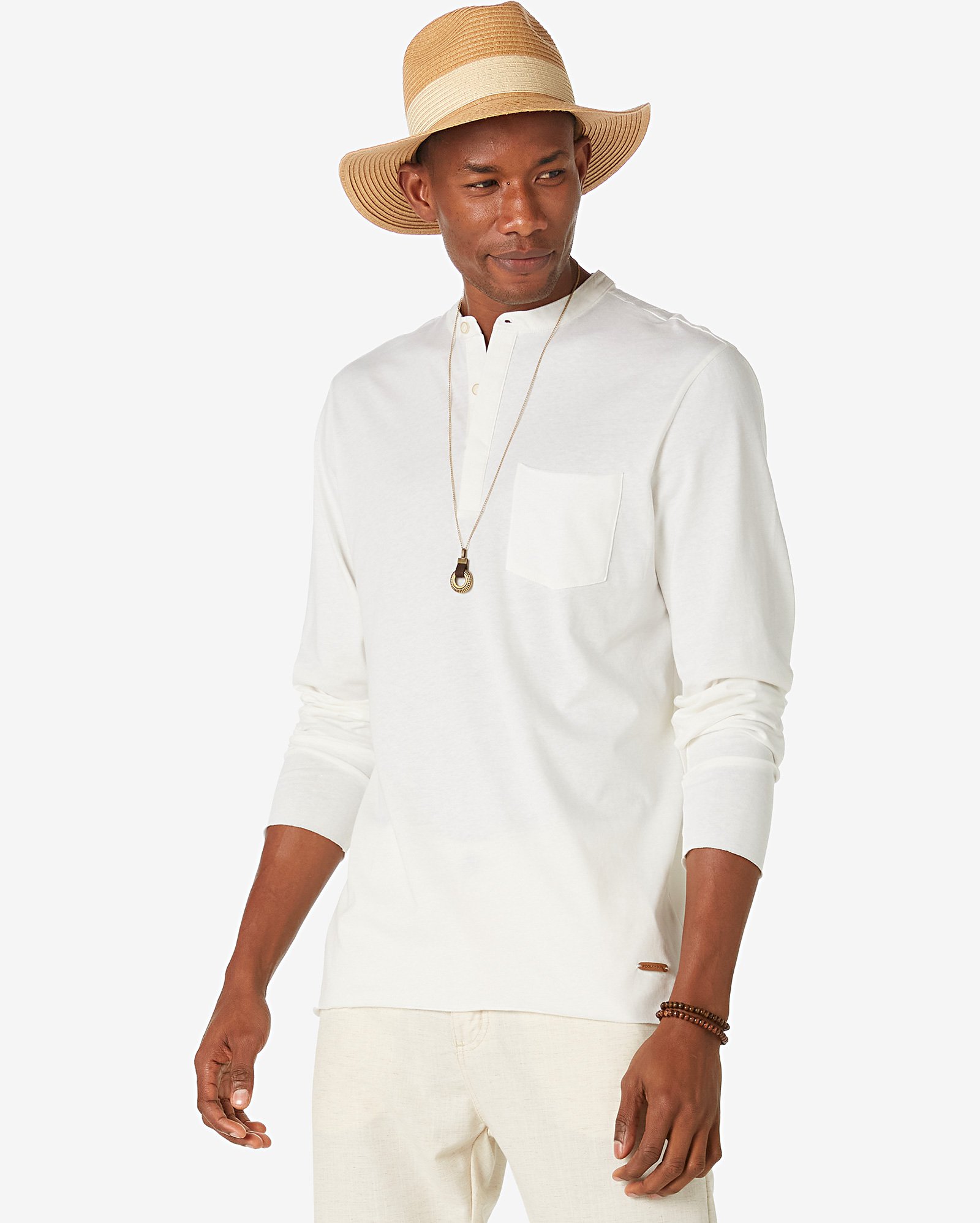 camiseta gola v masculina riachuelo