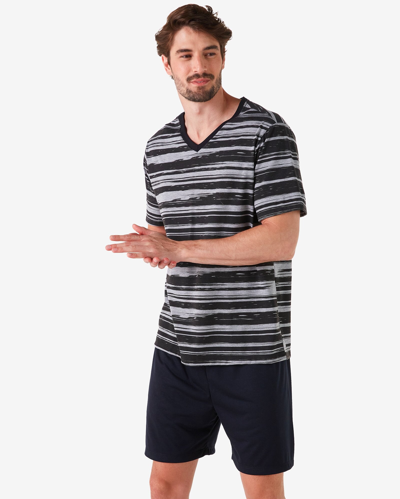 Riachuelo | Pijama Masculino Curto Manga Curta Listrado Malha Cinza  Mescla/Preto Pool by Riachuelo