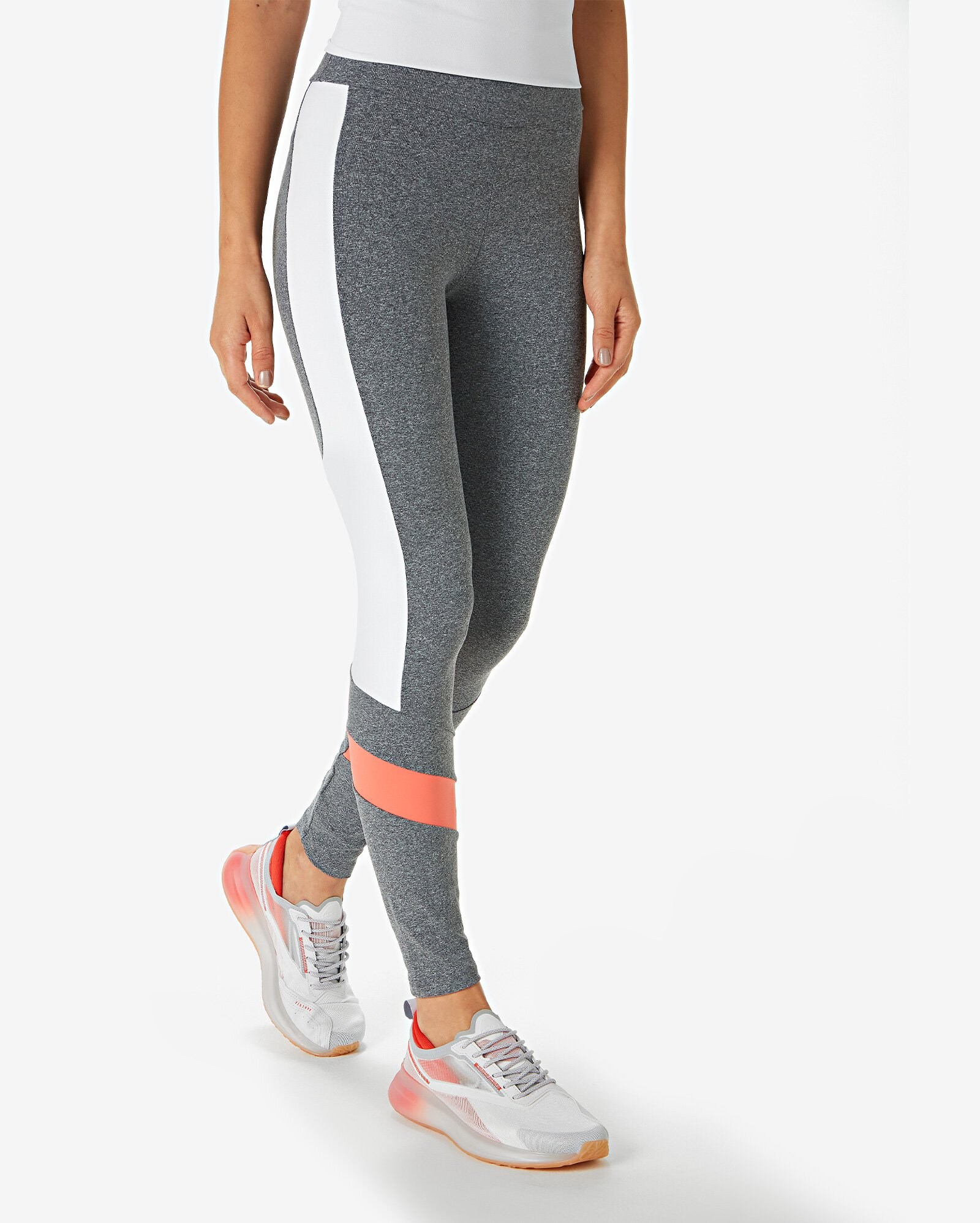 Riachuelo | Calça Legging Esportiva Feminina Recortes Cinza Mescla Body  Work by Riachuelo