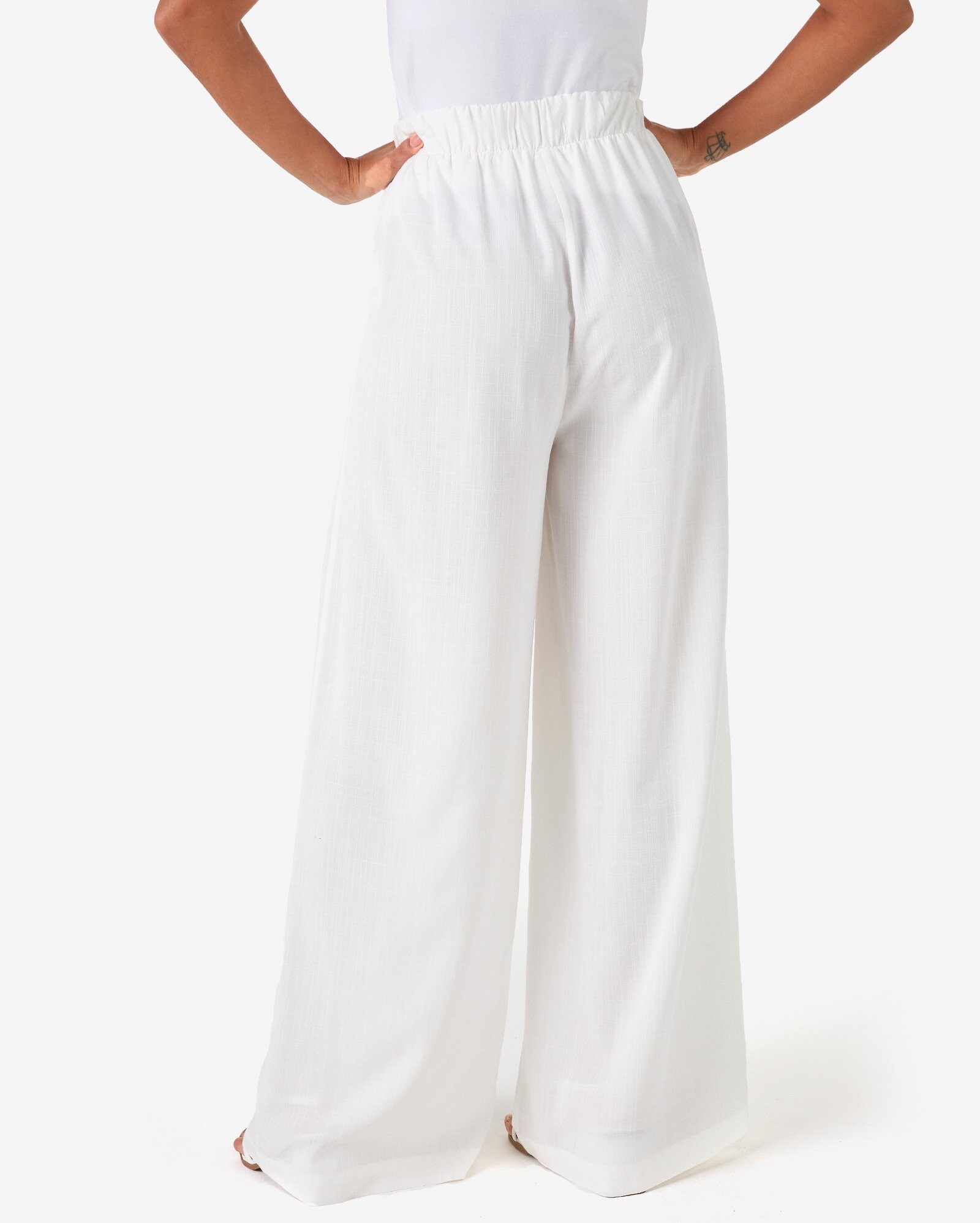 Riachuelo | Calça Feminina Básico Pantalona Relaxed Cintura Alta Branco AK  by Riachuelo