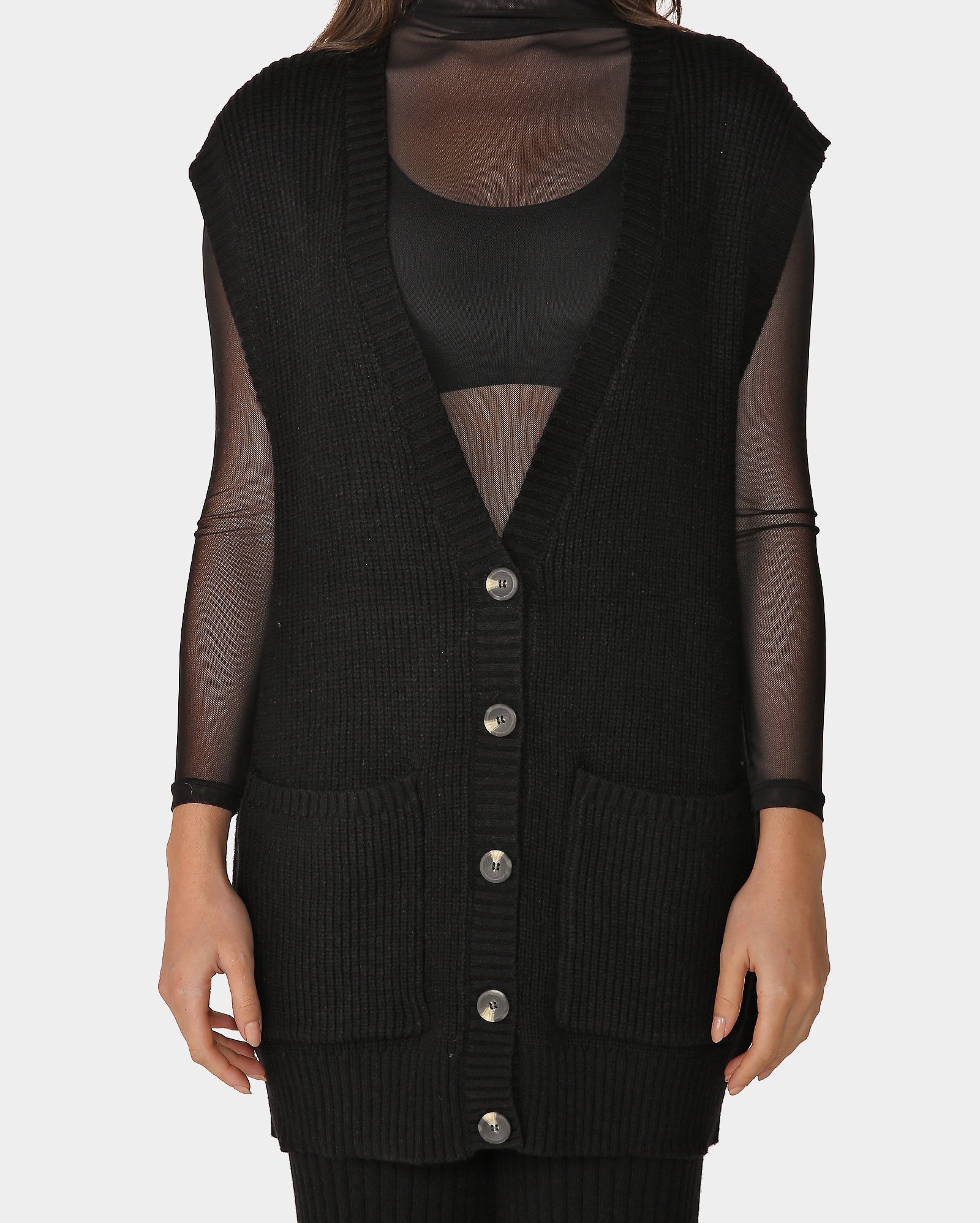 Riachuelo Suéter Feminino Alongado sem Manga Tricot Preto AK by Riachuelo