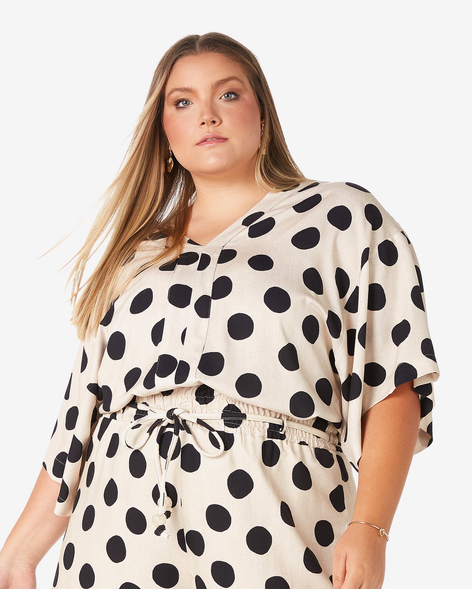 blusinhas plus size feminina