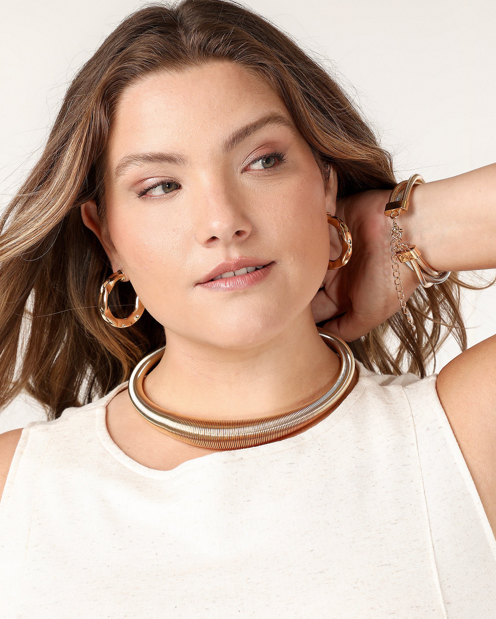 Colar feminino grosso híbridos - Dourado | Accessori by Riachuelo