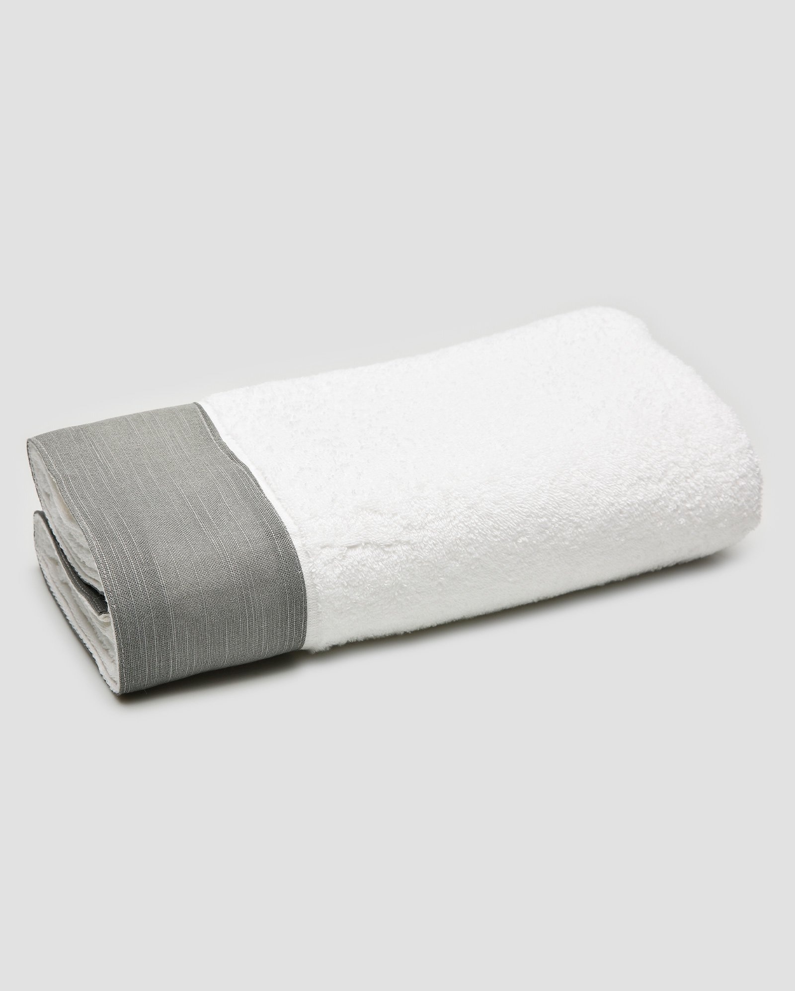 Toalha de banho Ava Linen branco 70x140cm | Casa Riachuelo