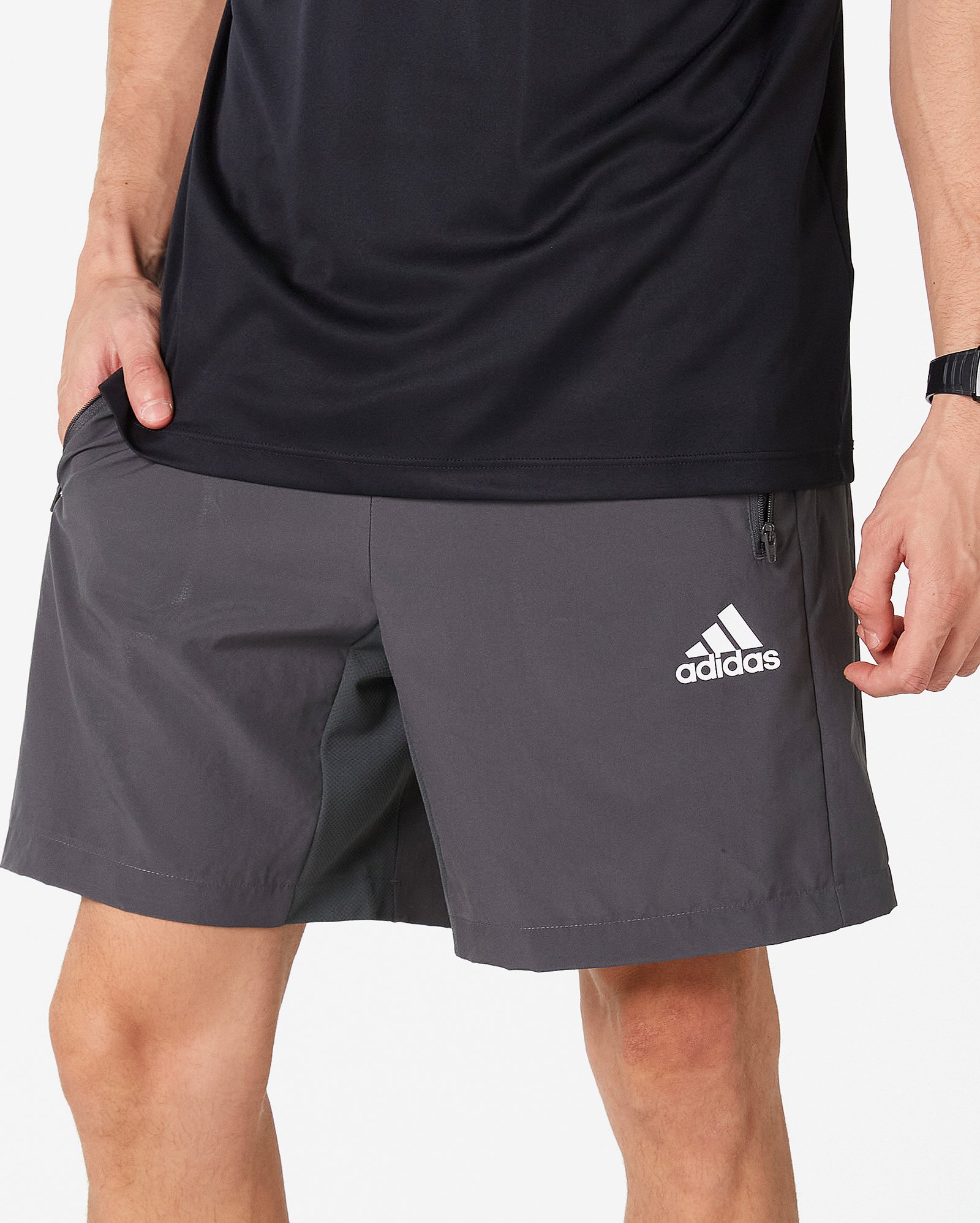 short esportivo masculino adidas