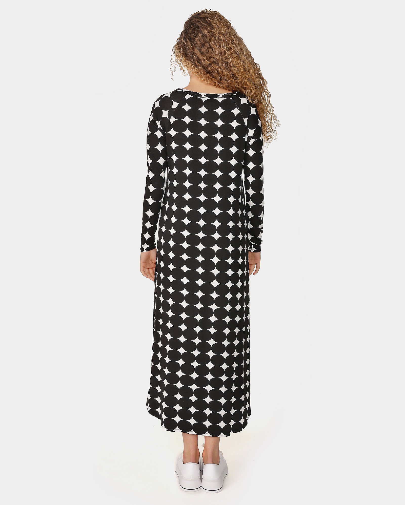 Riachuelo | Vestido Midi Feminino Manga Longa Poá Preto AK by Riachuelo