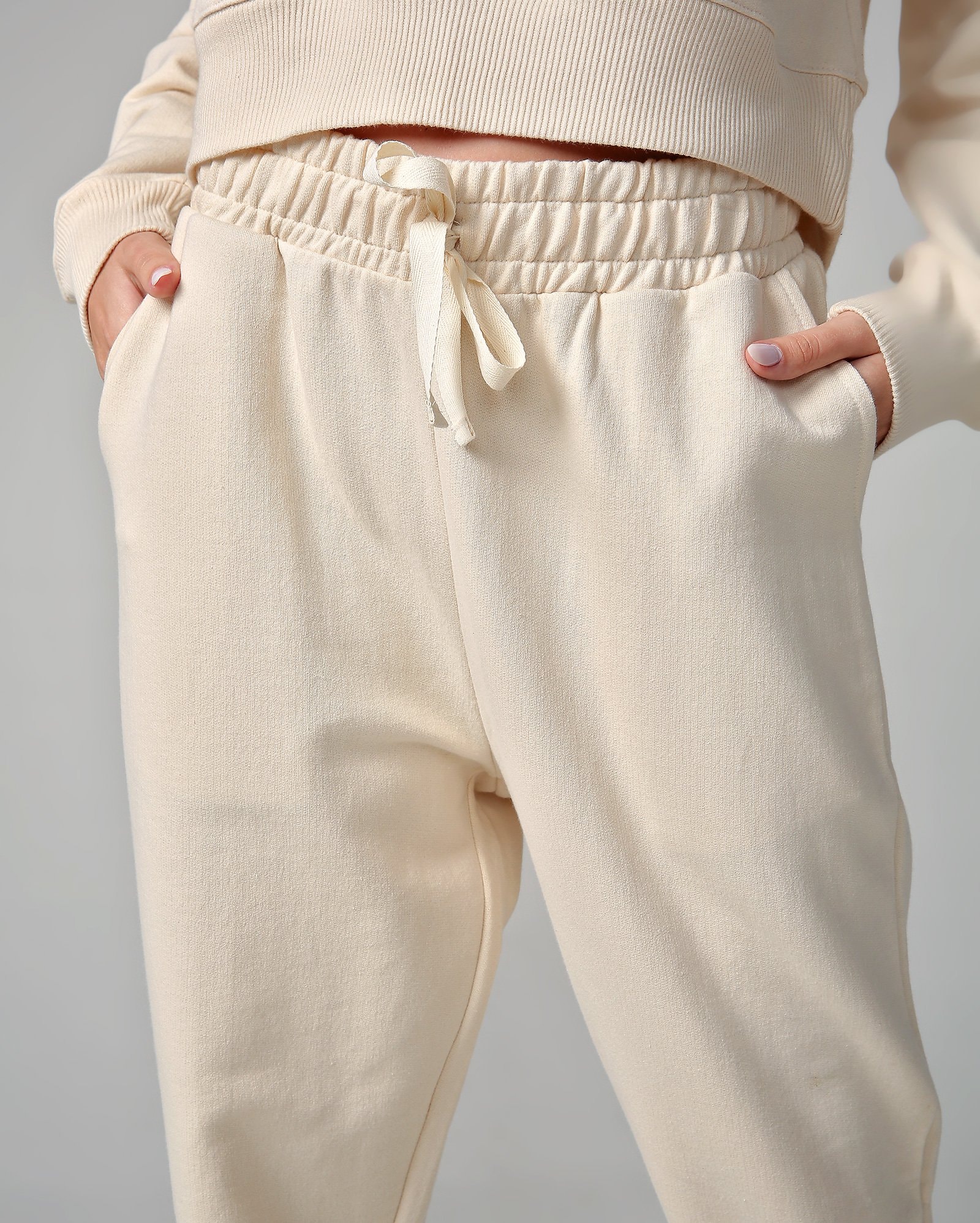 Riachuelo | Calça de Moletom Feminina Jogger sem Felpa Bege Pool Basics ...