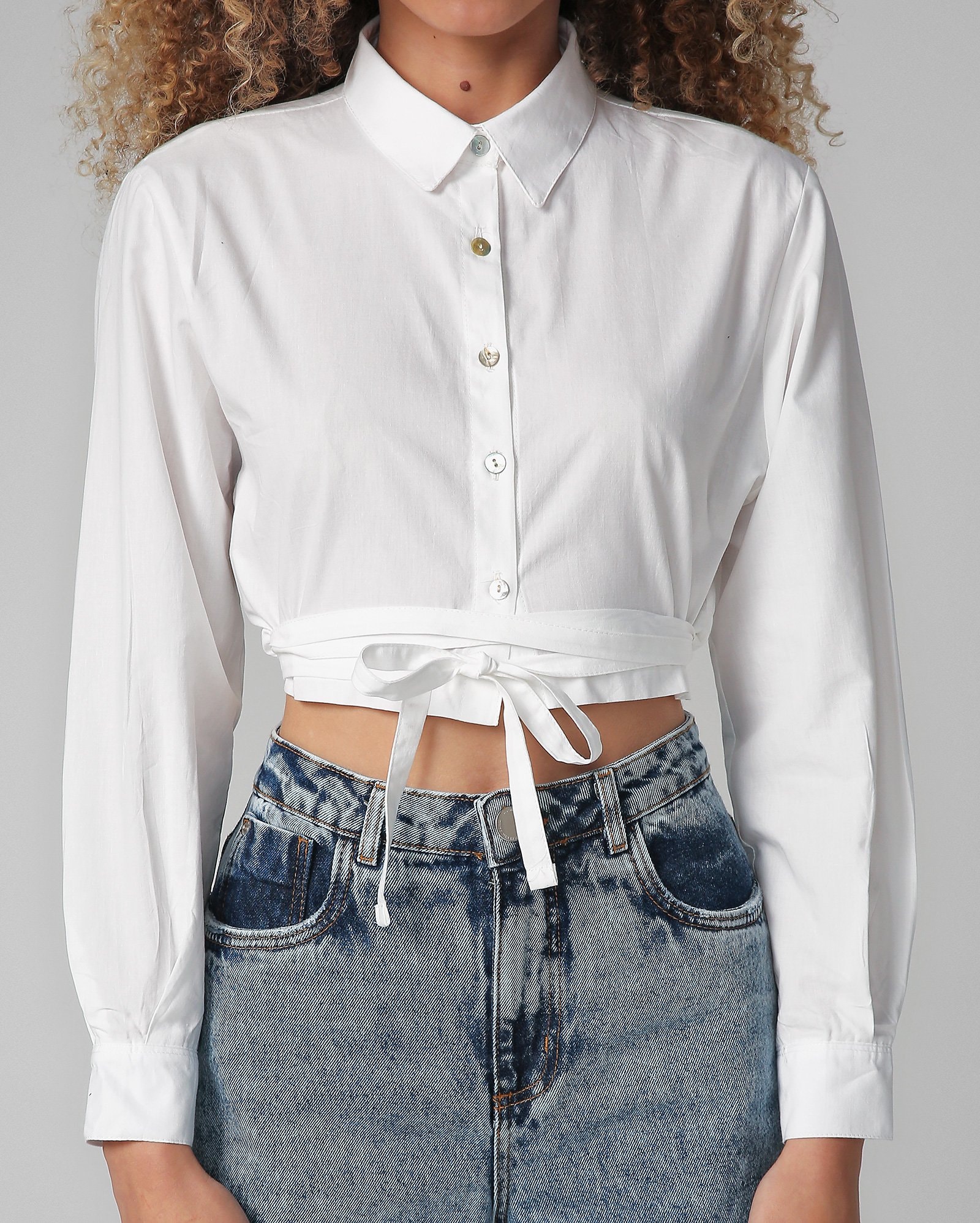Riachuelo | Camisa Cropped Feminina Manga Longa Amarração Branco AK by ...