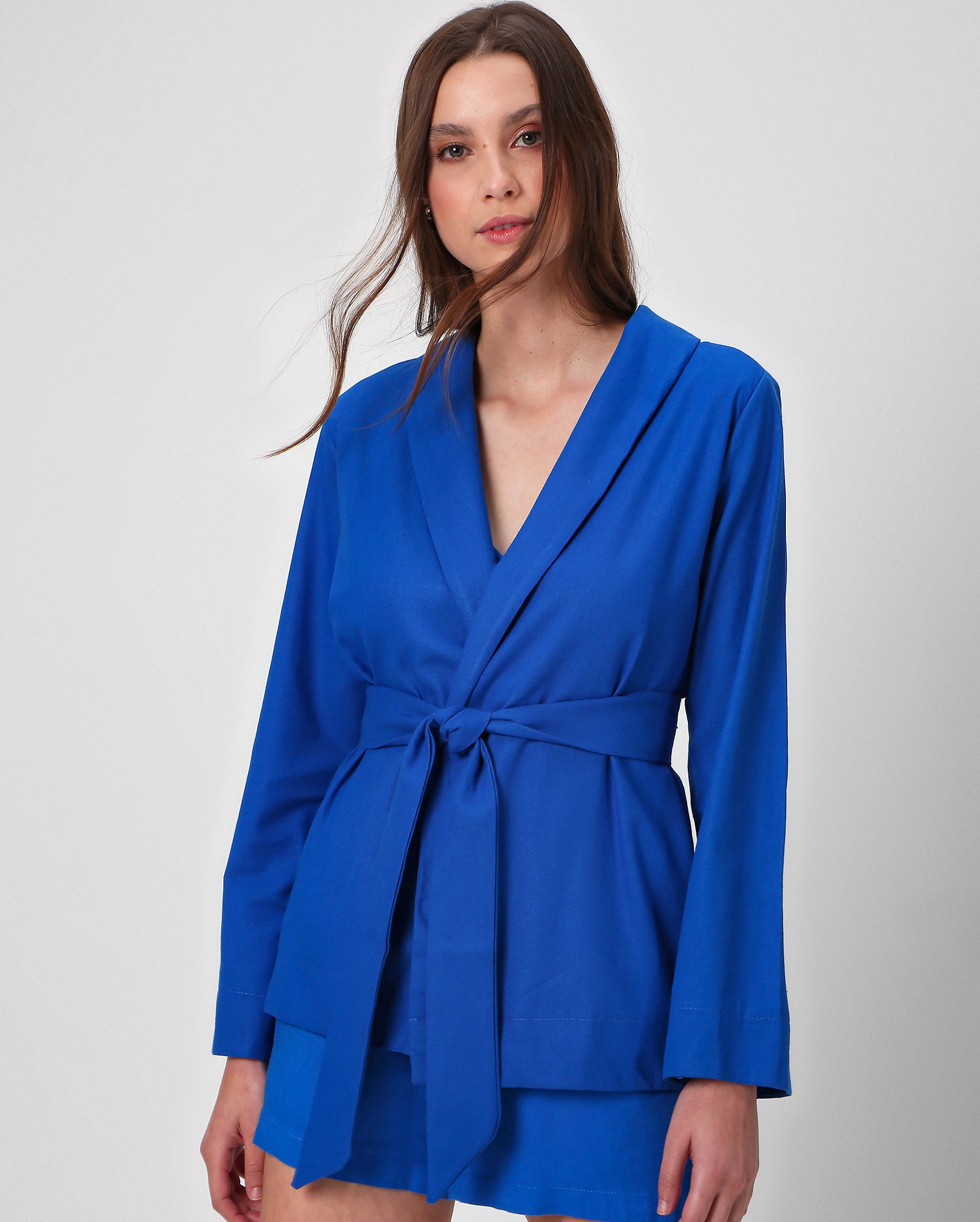 Kimono feminino com faixa azul