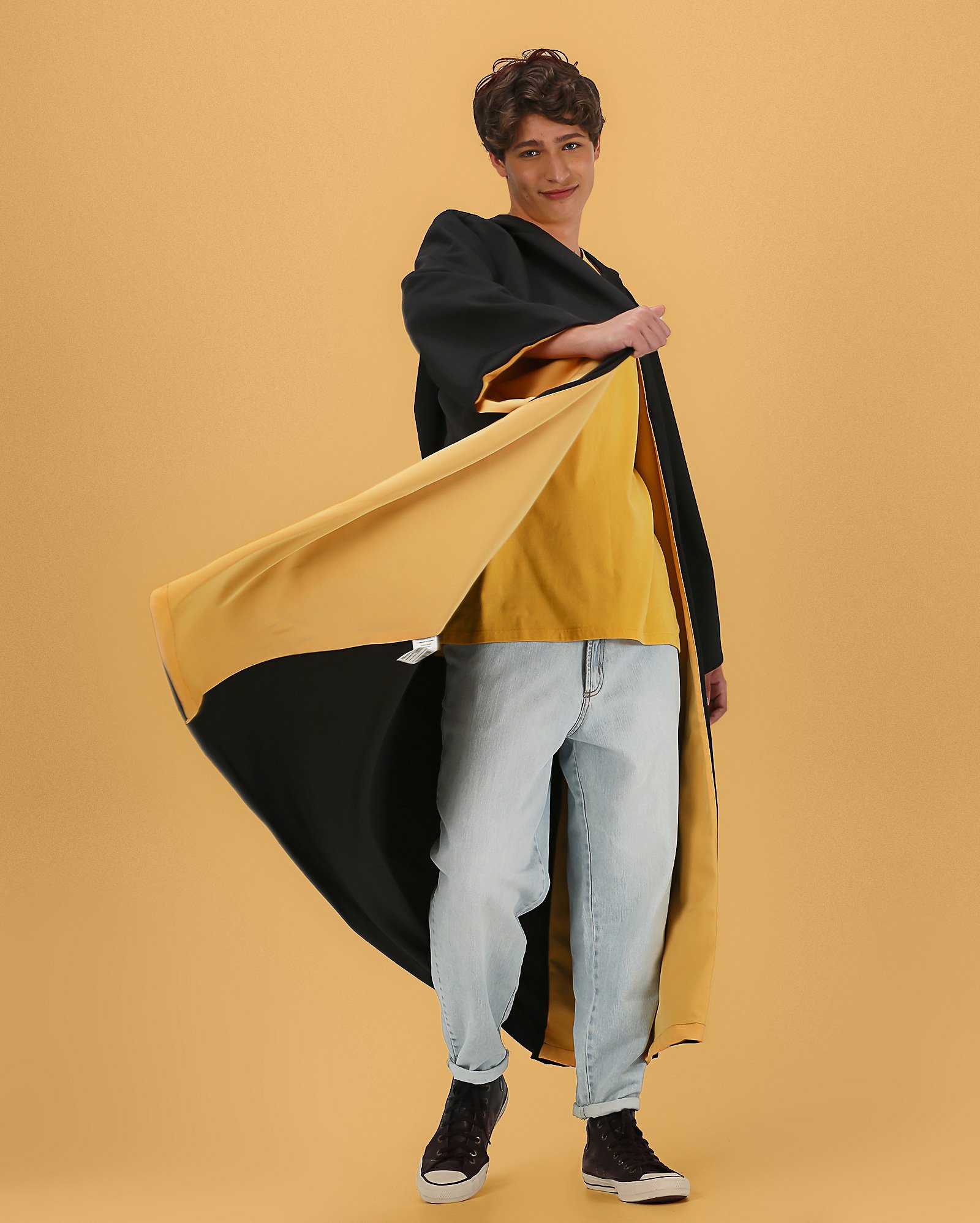 Capa masculina Hufflepuff Harry Potter amarela | FANLAB