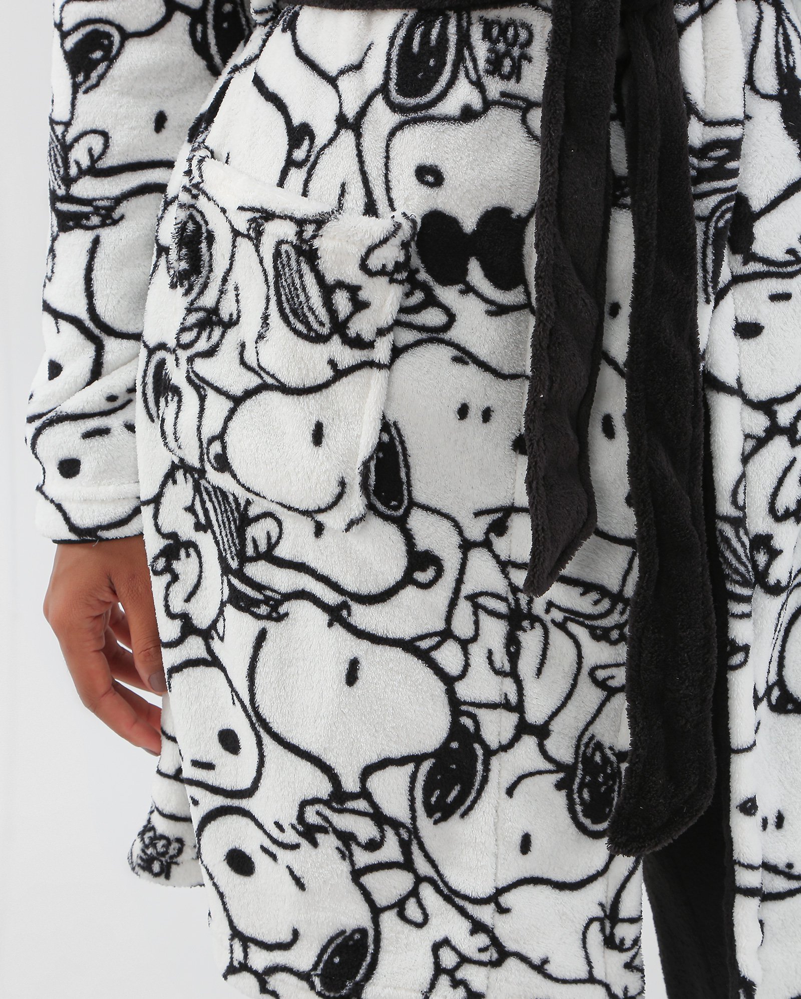 Riachuelo Robe feminino Snoopy de fleece com capuz branco Peanuts