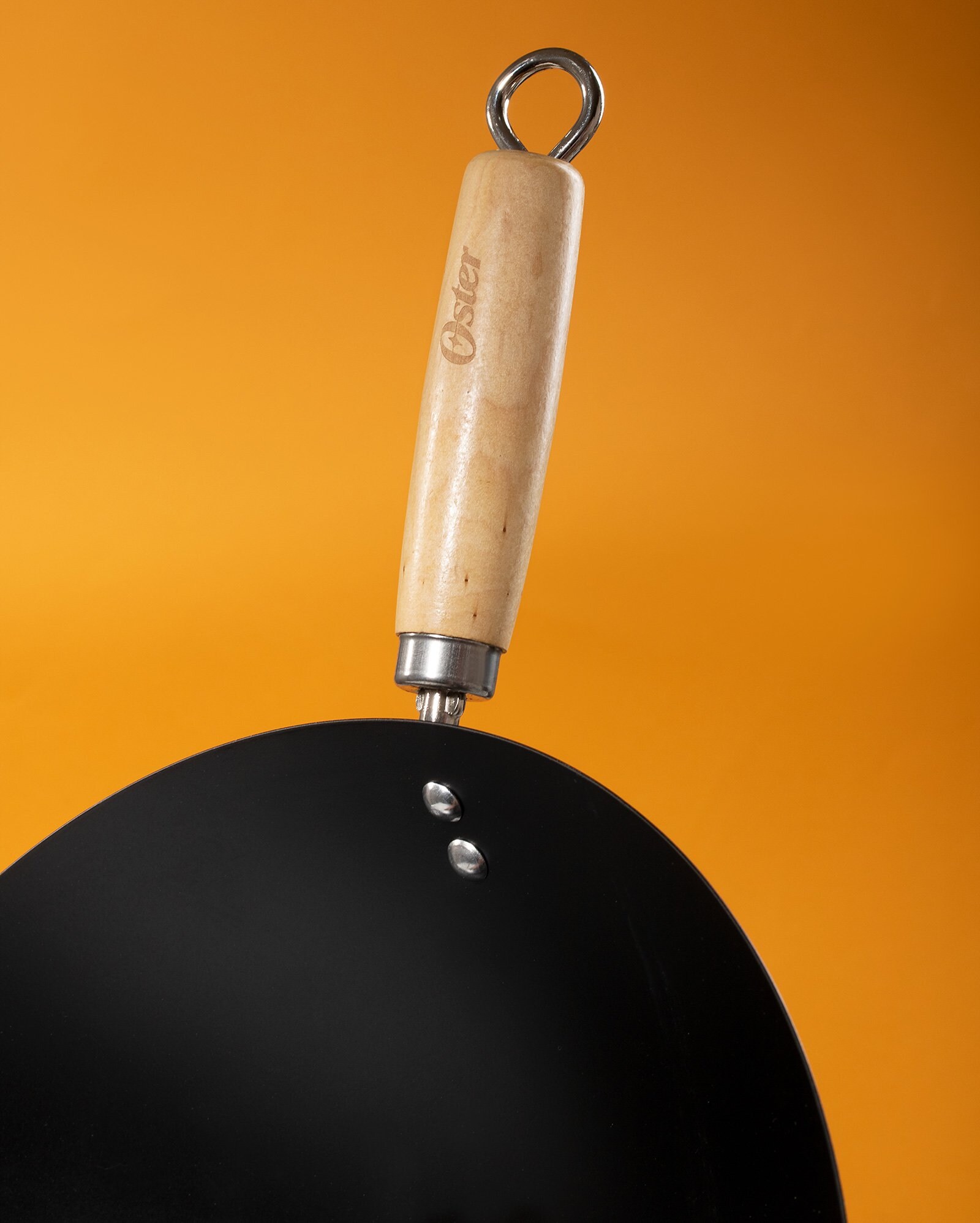 Riachuelo | Panela wok oriental aço carbono antiaderente preta | Oster