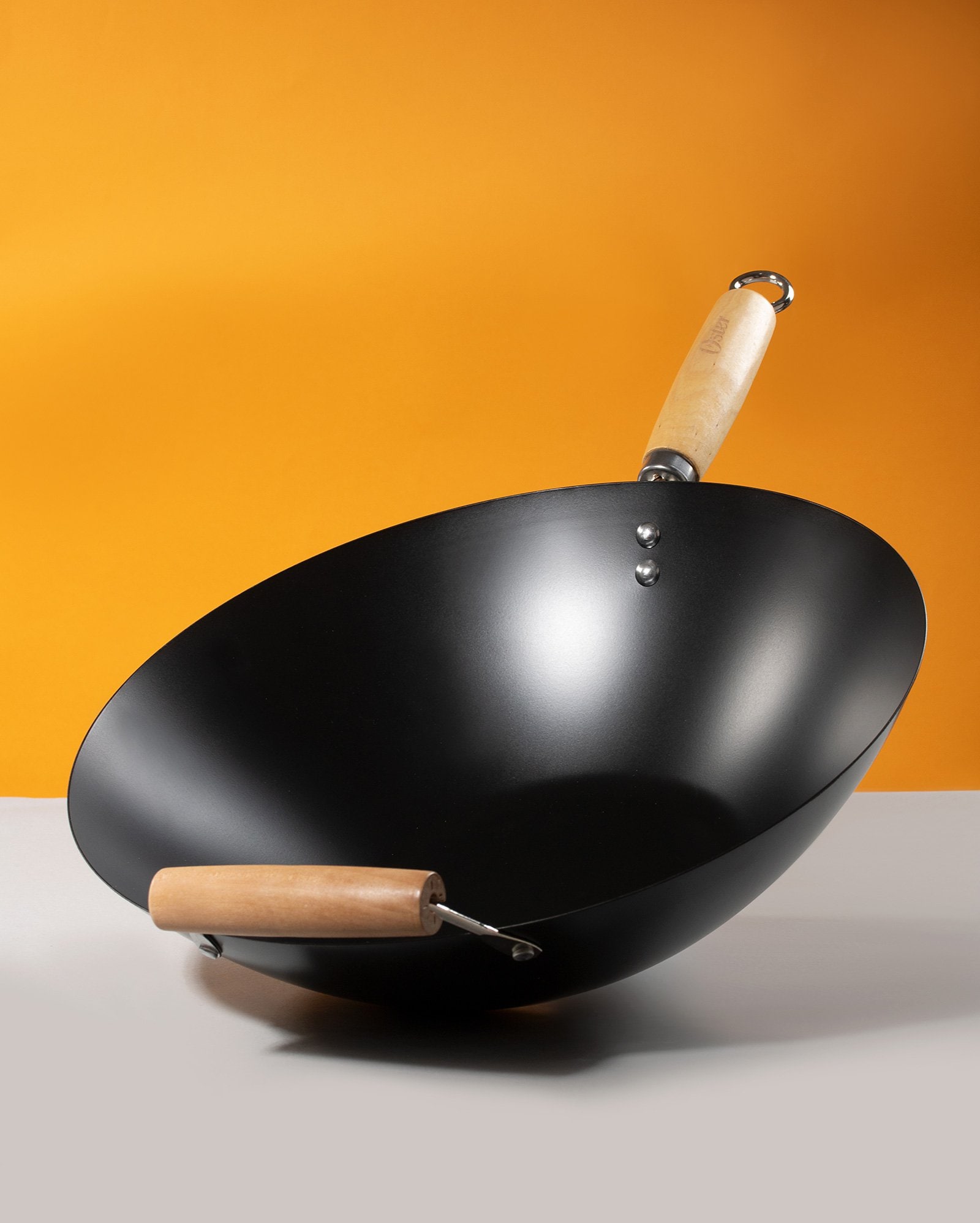 Riachuelo | Panela wok oriental aço carbono antiaderente preta | Oster
