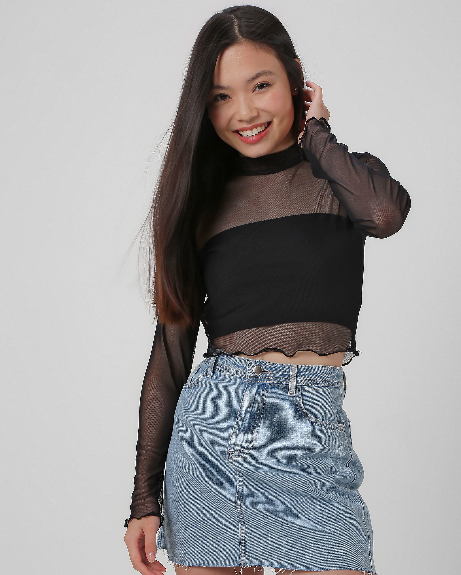 Blusa juvenil de tule manga longa preta | Y C