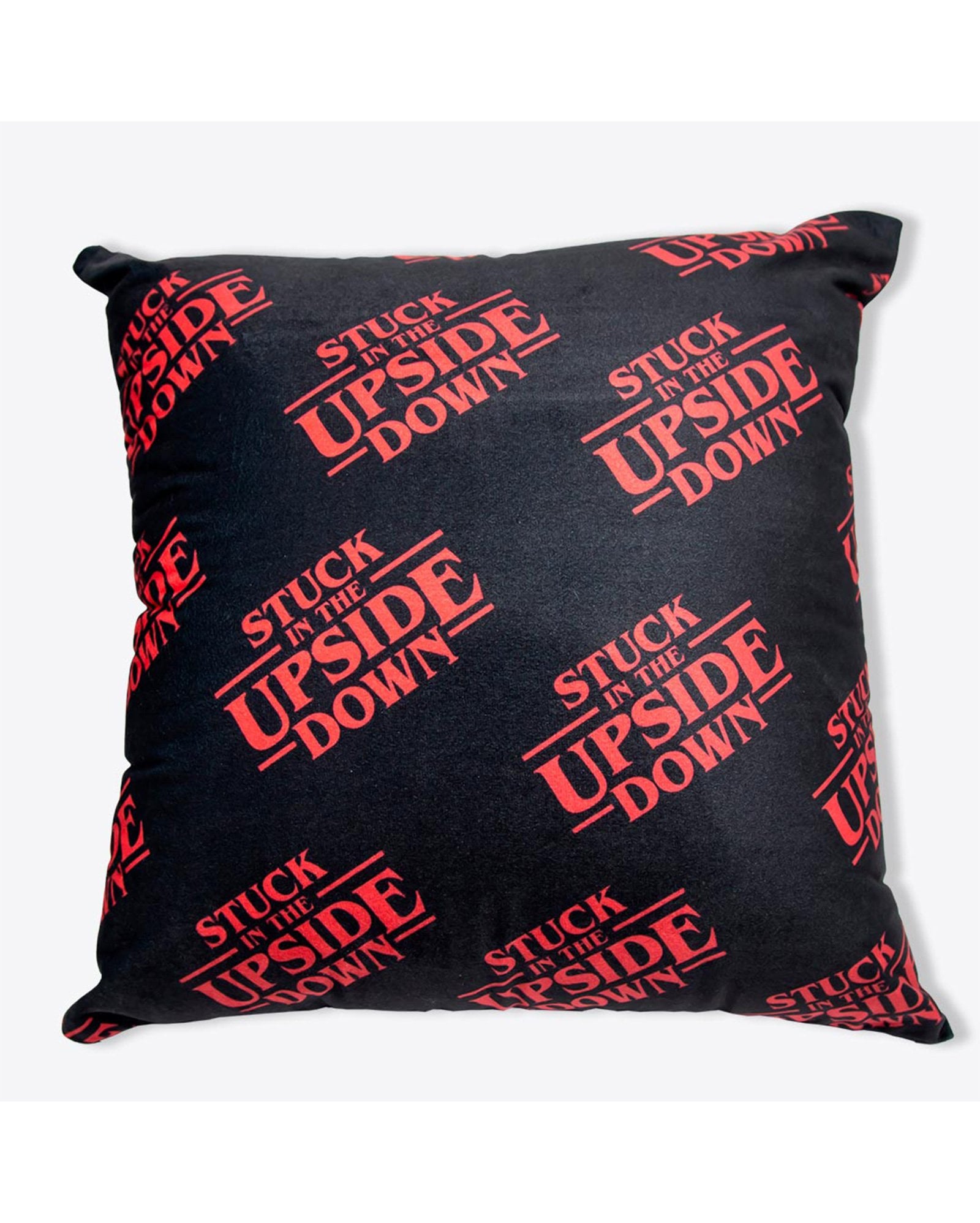 riachuelo-almofada-stranger-things-upside-down-e-logo-preta-netflix