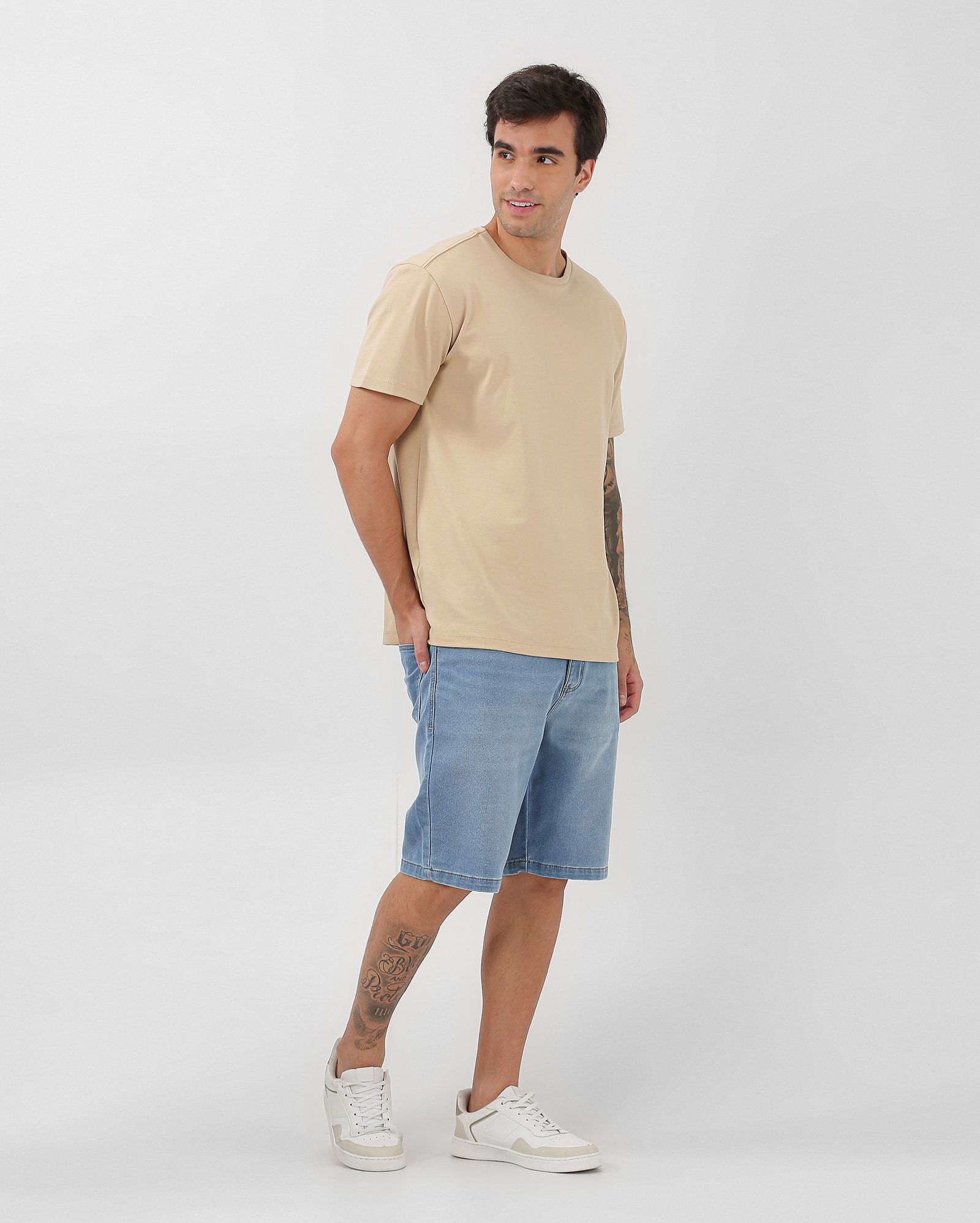 Bermuda jeans masculina Comfy reta - Jeans Médio | Pool Jeans