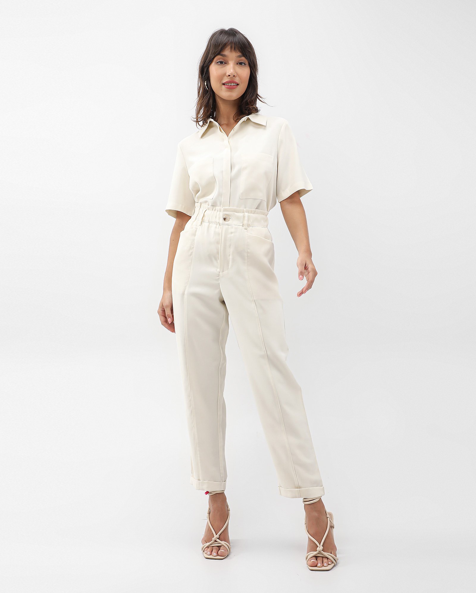 Calça feminina clochard Yumi em viscolinho - Off-white