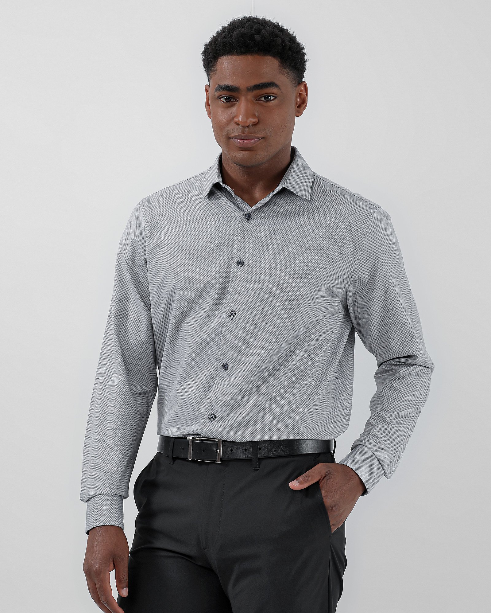 Camisa masculina regular maquinetada com botões - Cinza Claro | Original by Riachuelo