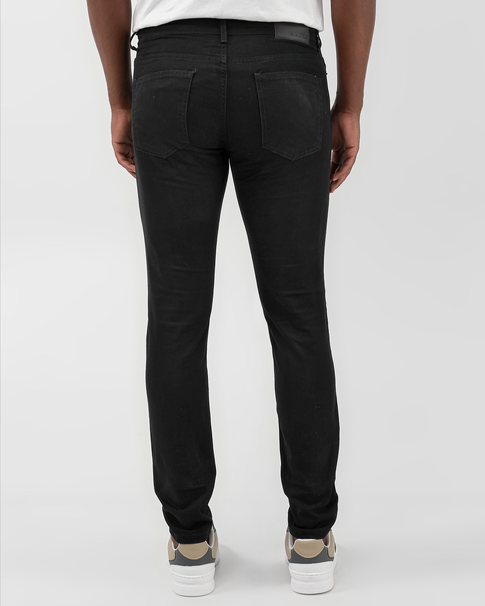 Calça sarja masculina skinny clássica - Jeans Black Médio | Pool Jeans