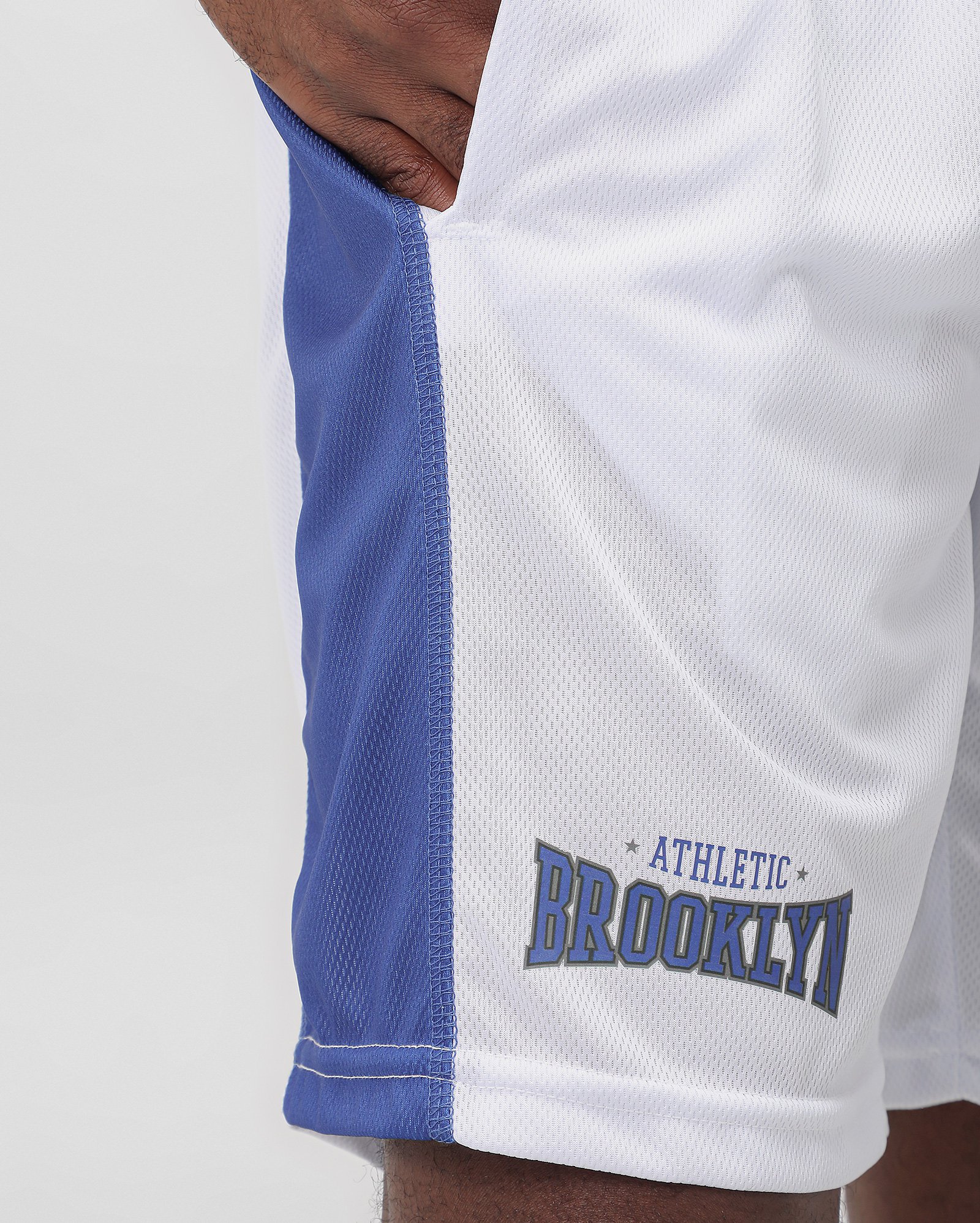 Riachuelo Bermuda esportiva masculina Athletic Brooklyn branca
