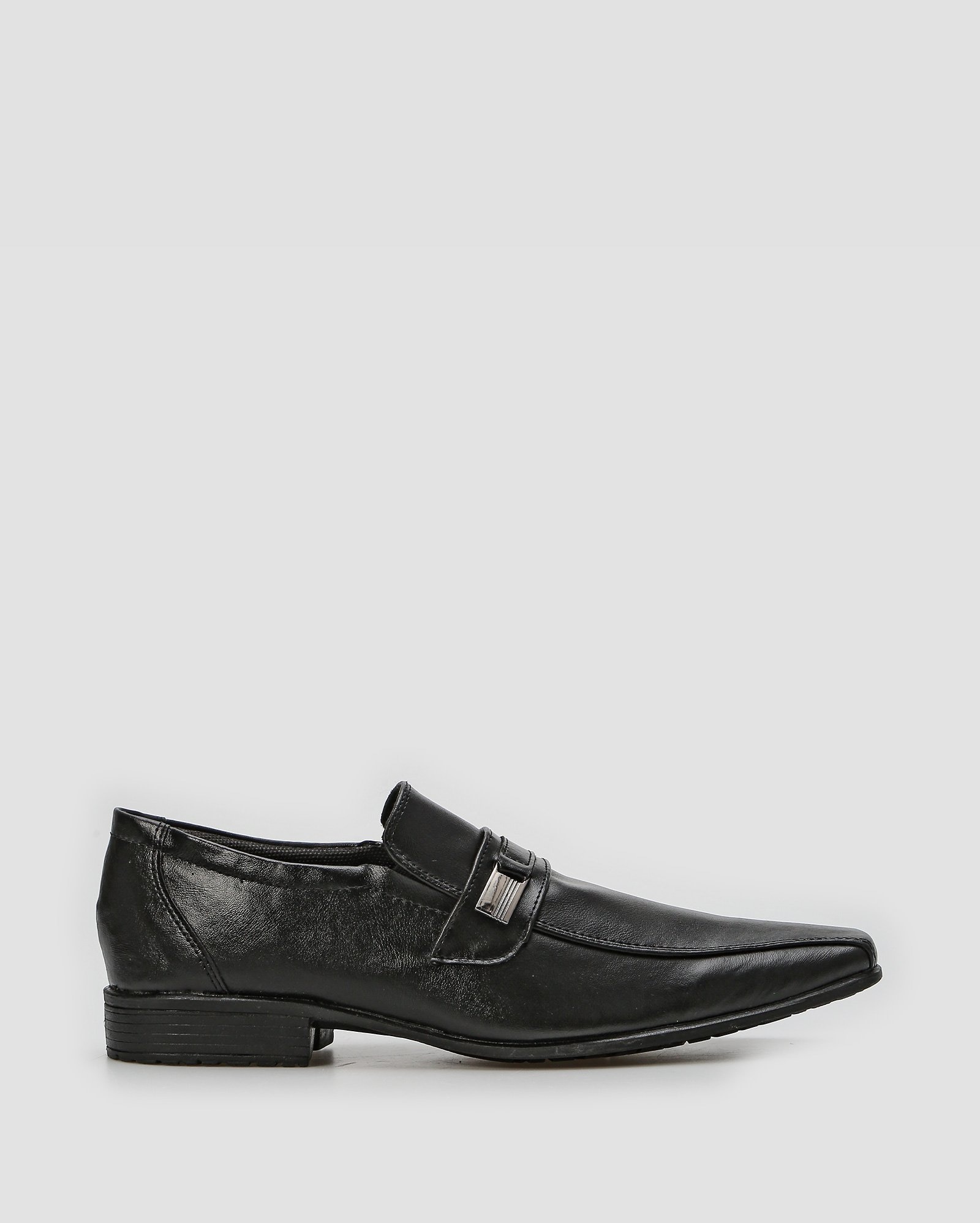 Sapato social masculino bico quadrado com fivela preto | Riachuelo