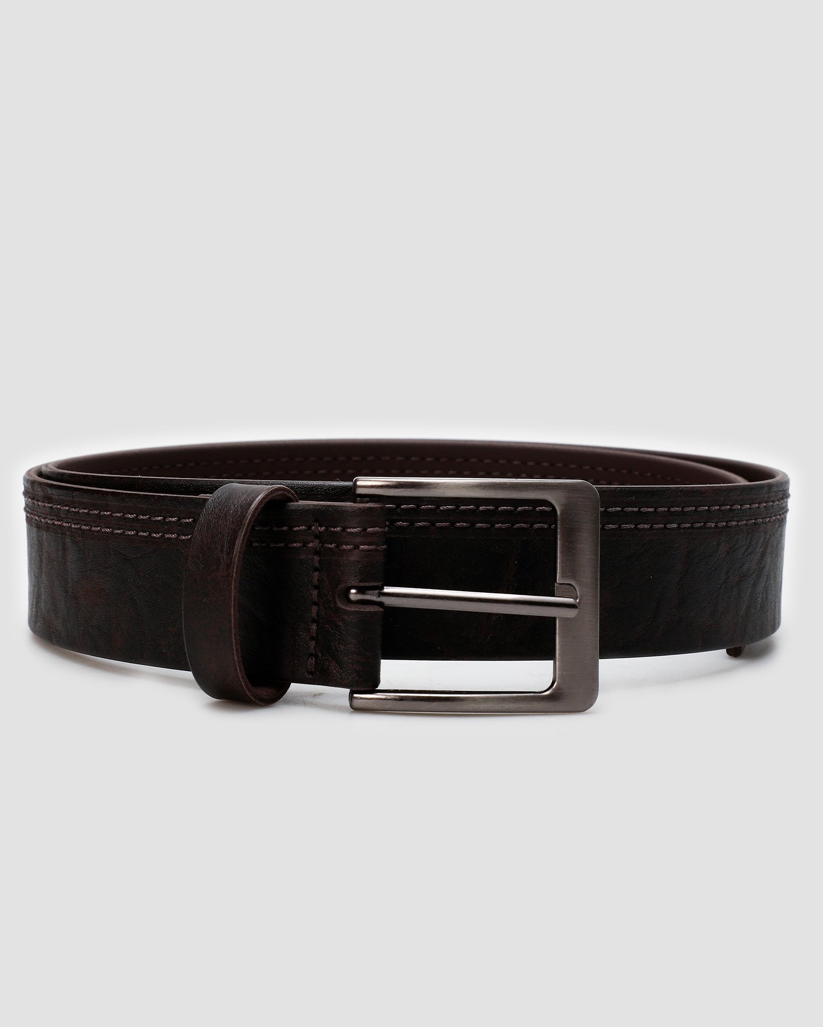 Cinto masculino com fivela quadrada pespontado marrom | Pool by Riachuelo