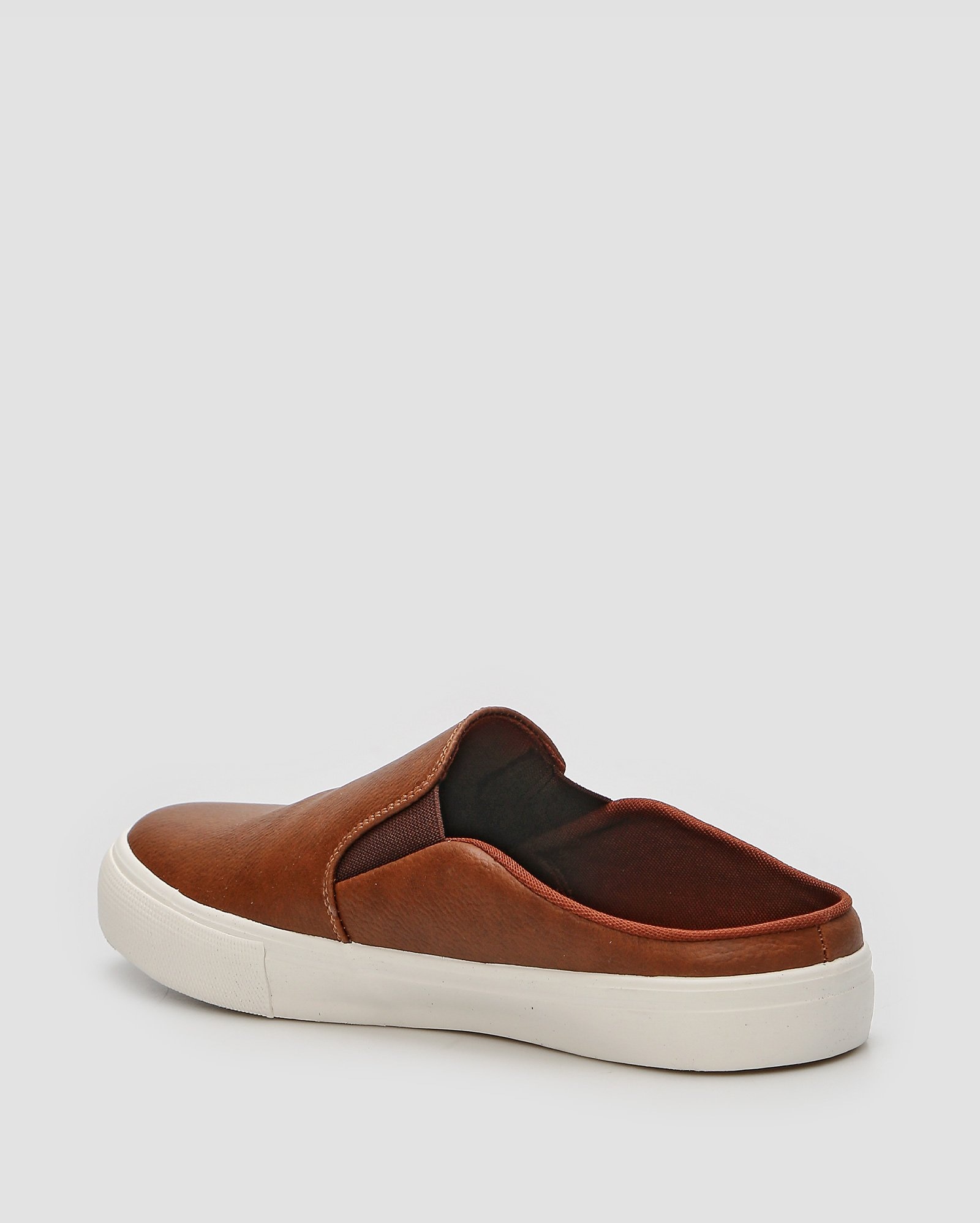 Tênis masculino iate mule marrom | Riachuelo