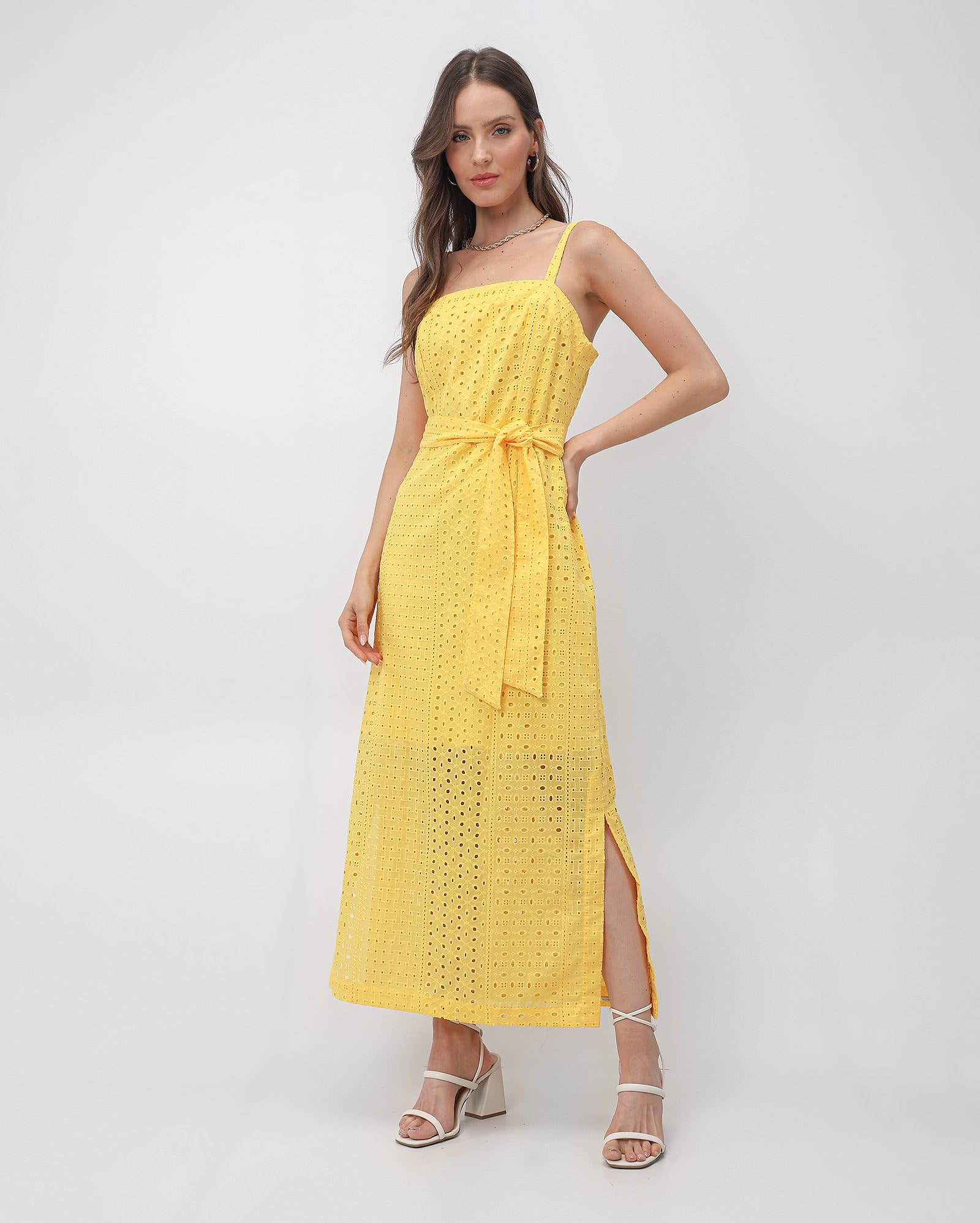 All Star Vestido Amarelo Com Tenis Tênis Converse All Star Chuck