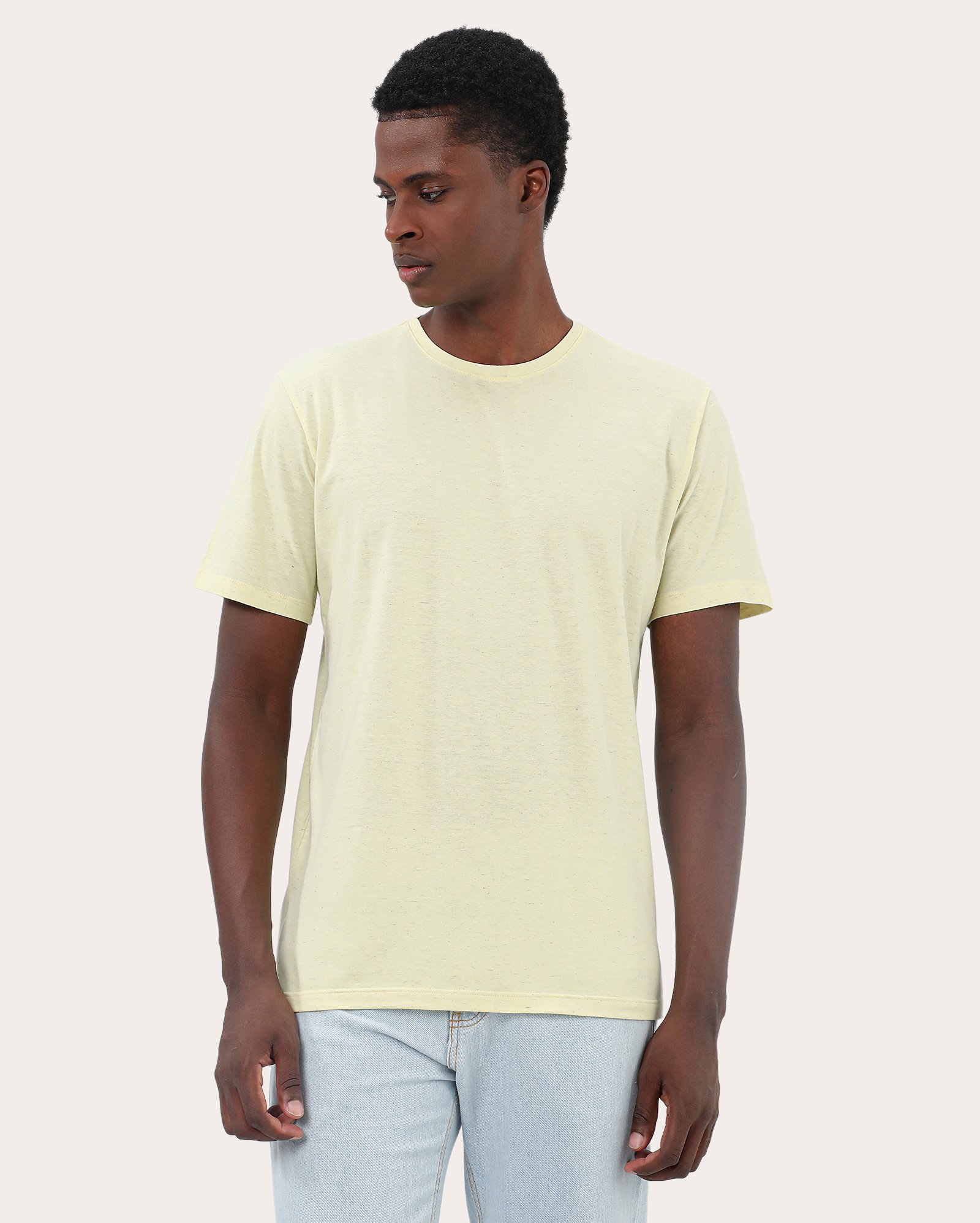 Camiseta masculina Classic malha sustentável - Amarelo Pastel