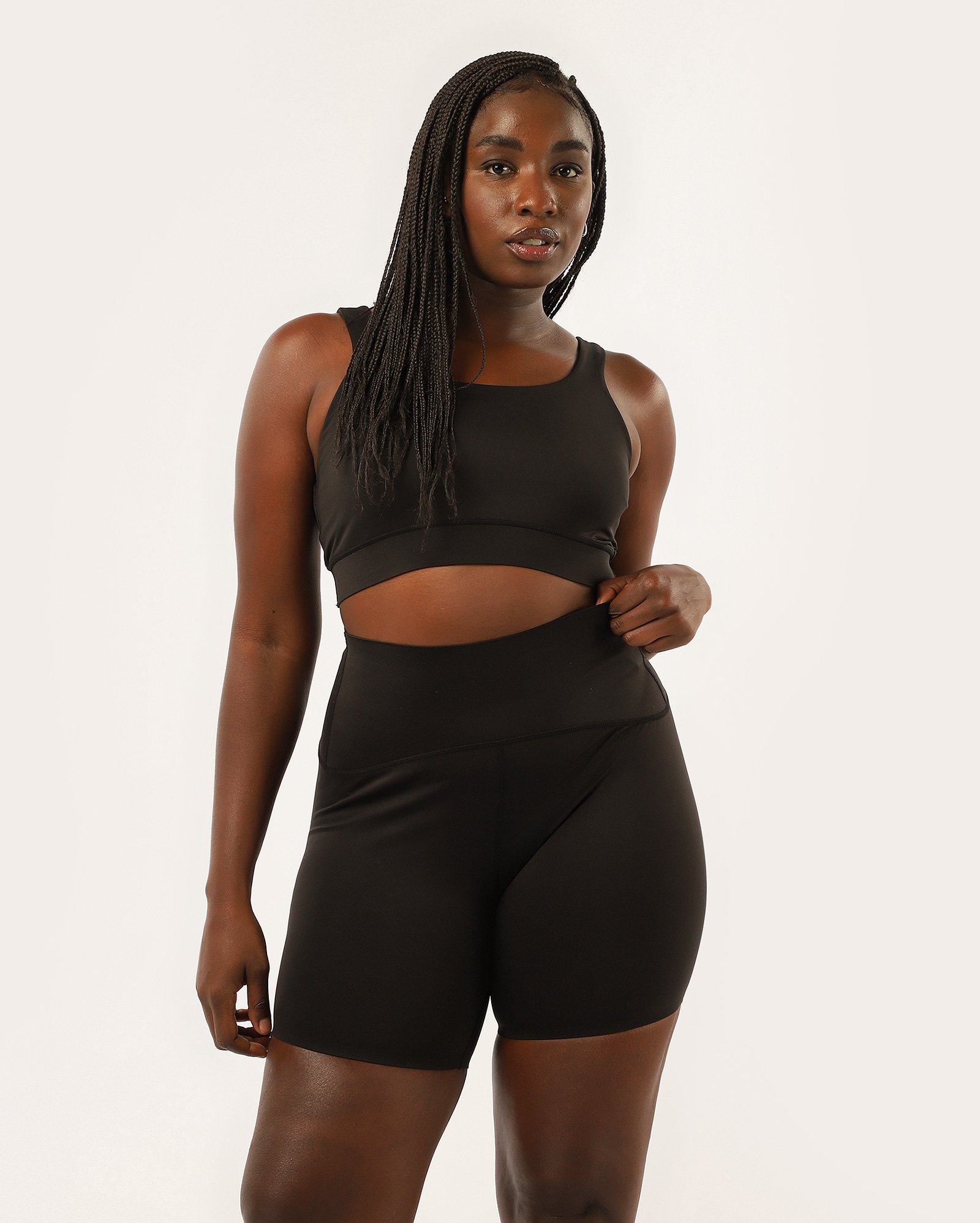 Bermuda feminina de poliamida cós Superfit - Preto | BodyWork